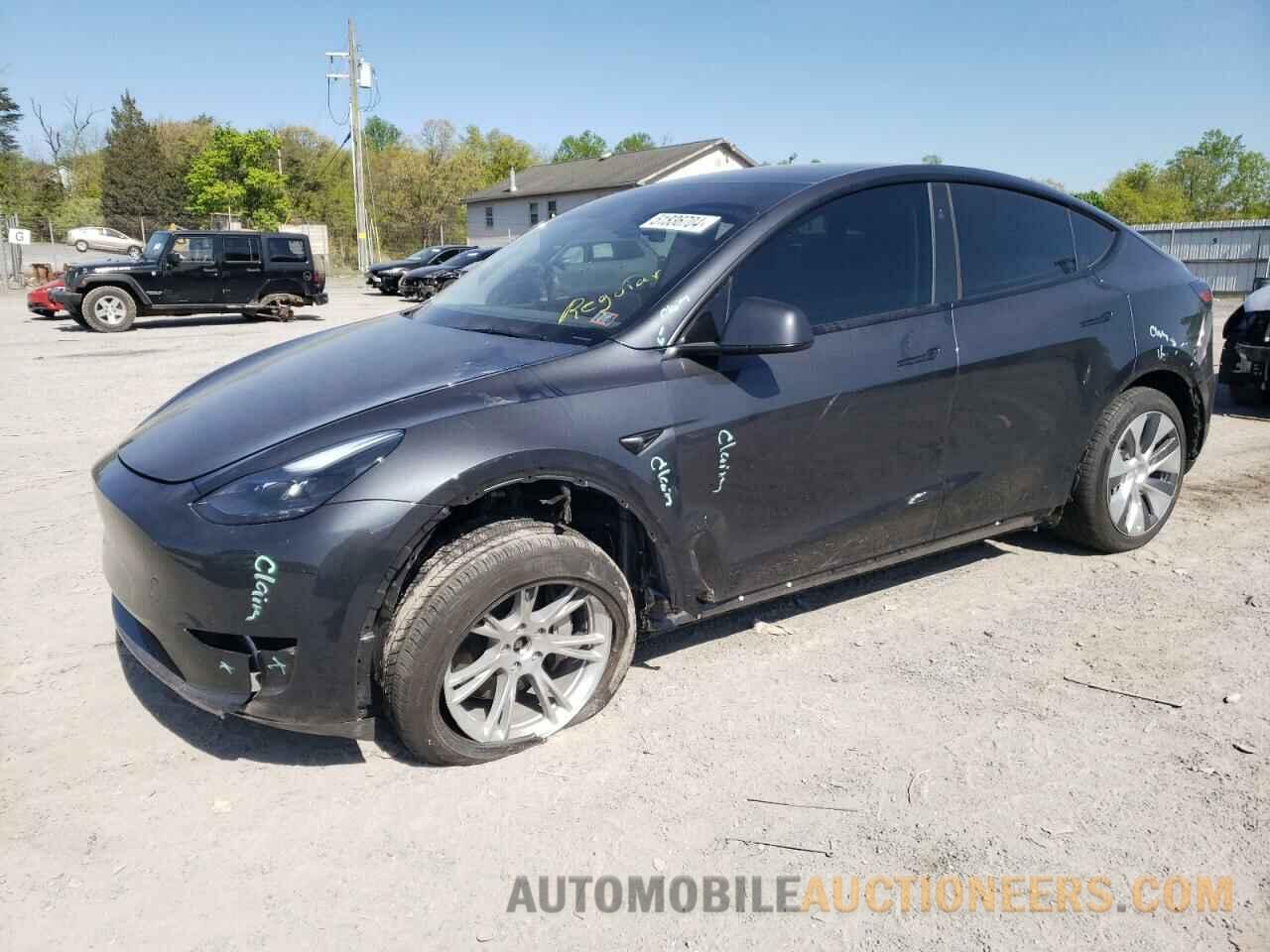 7SAYGDEE2RF995179 TESLA MODEL Y 2024