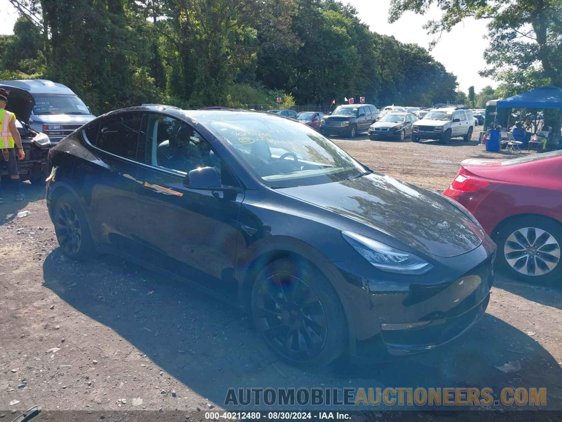 7SAYGDEE3NF316093 TESLA MODEL Y 2022