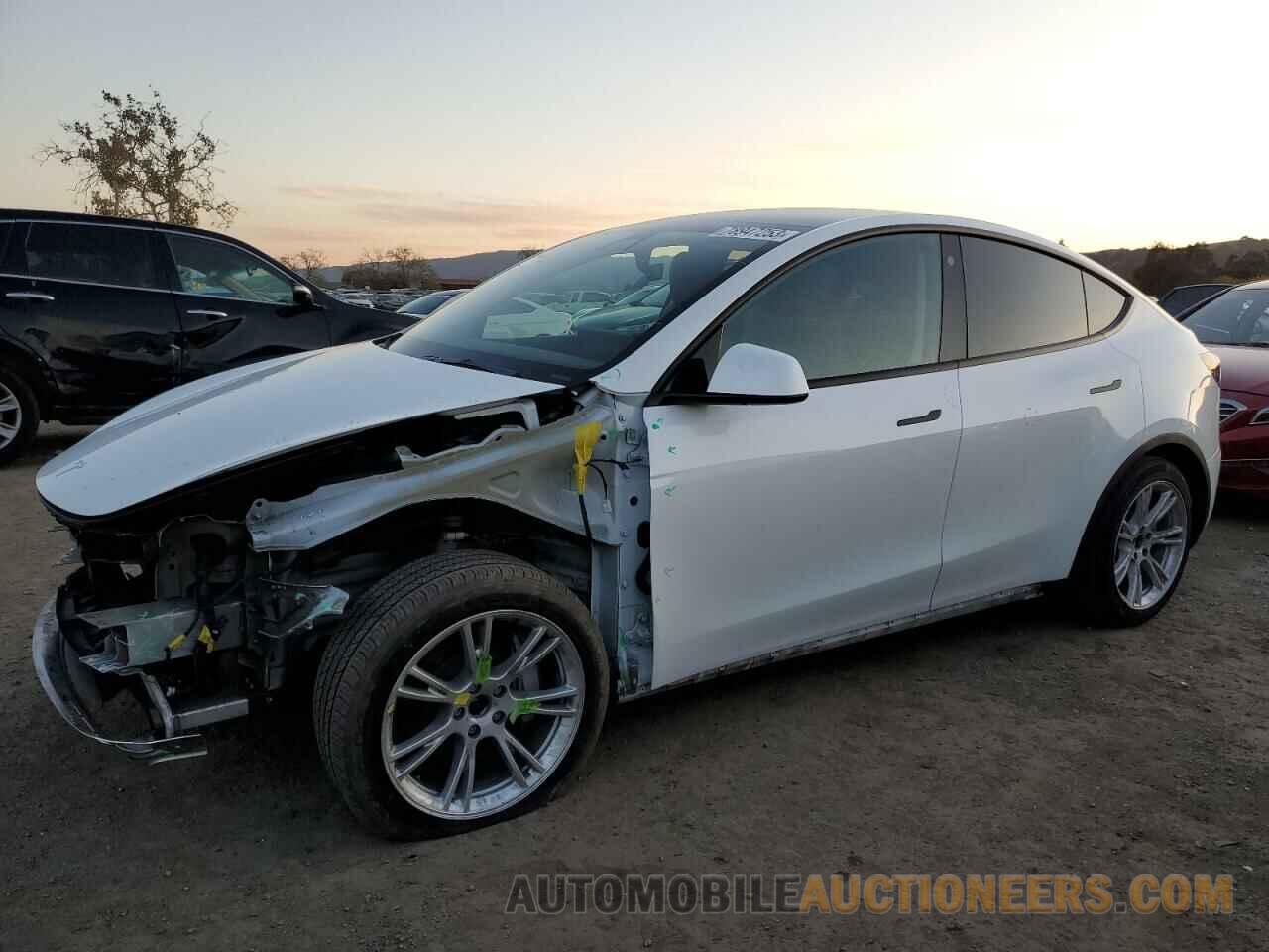 7SAYGDEE3NF318166 TESLA MODEL Y 2022