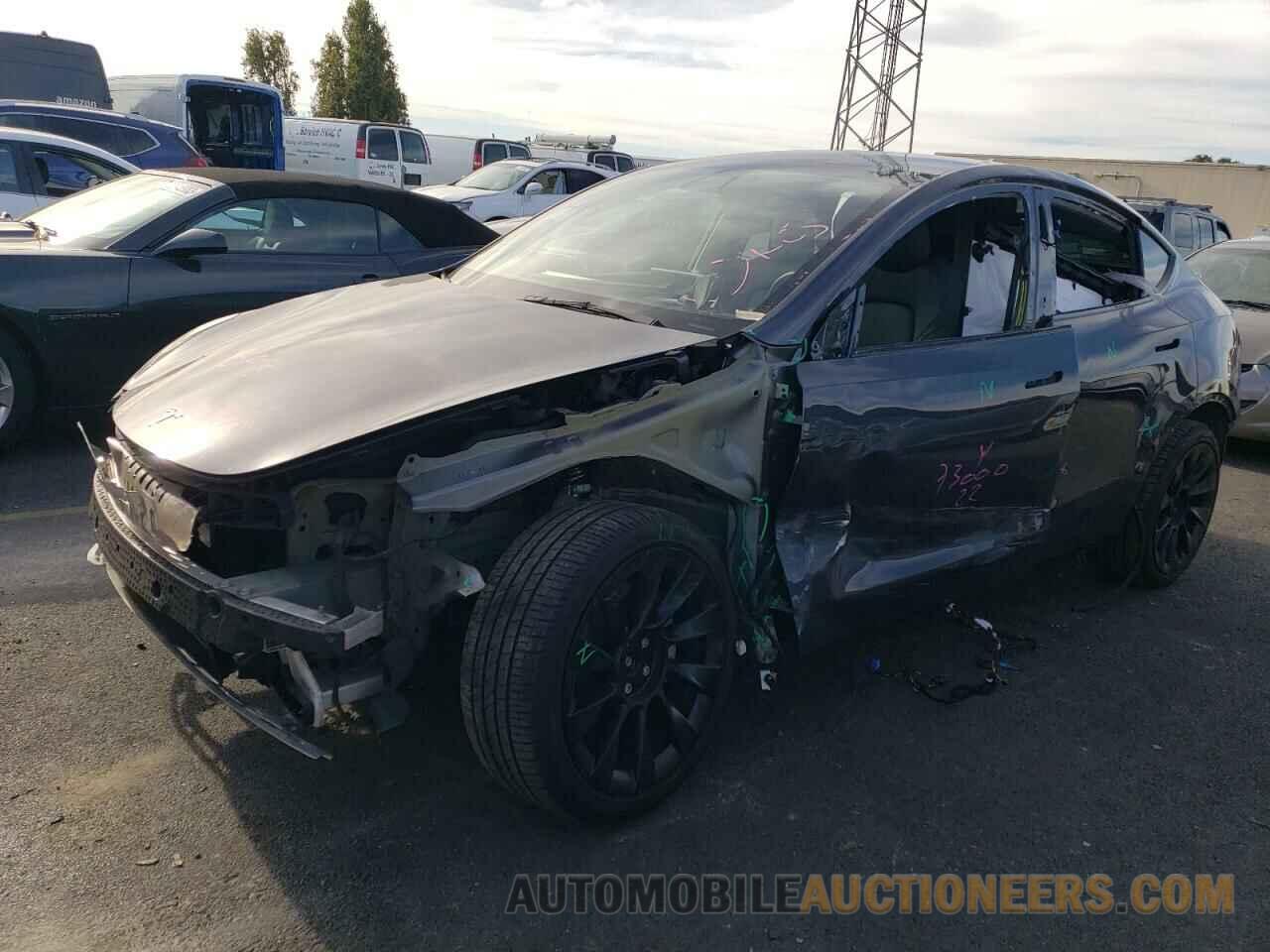 7SAYGDEE3NF379002 TESLA MODEL Y 2022