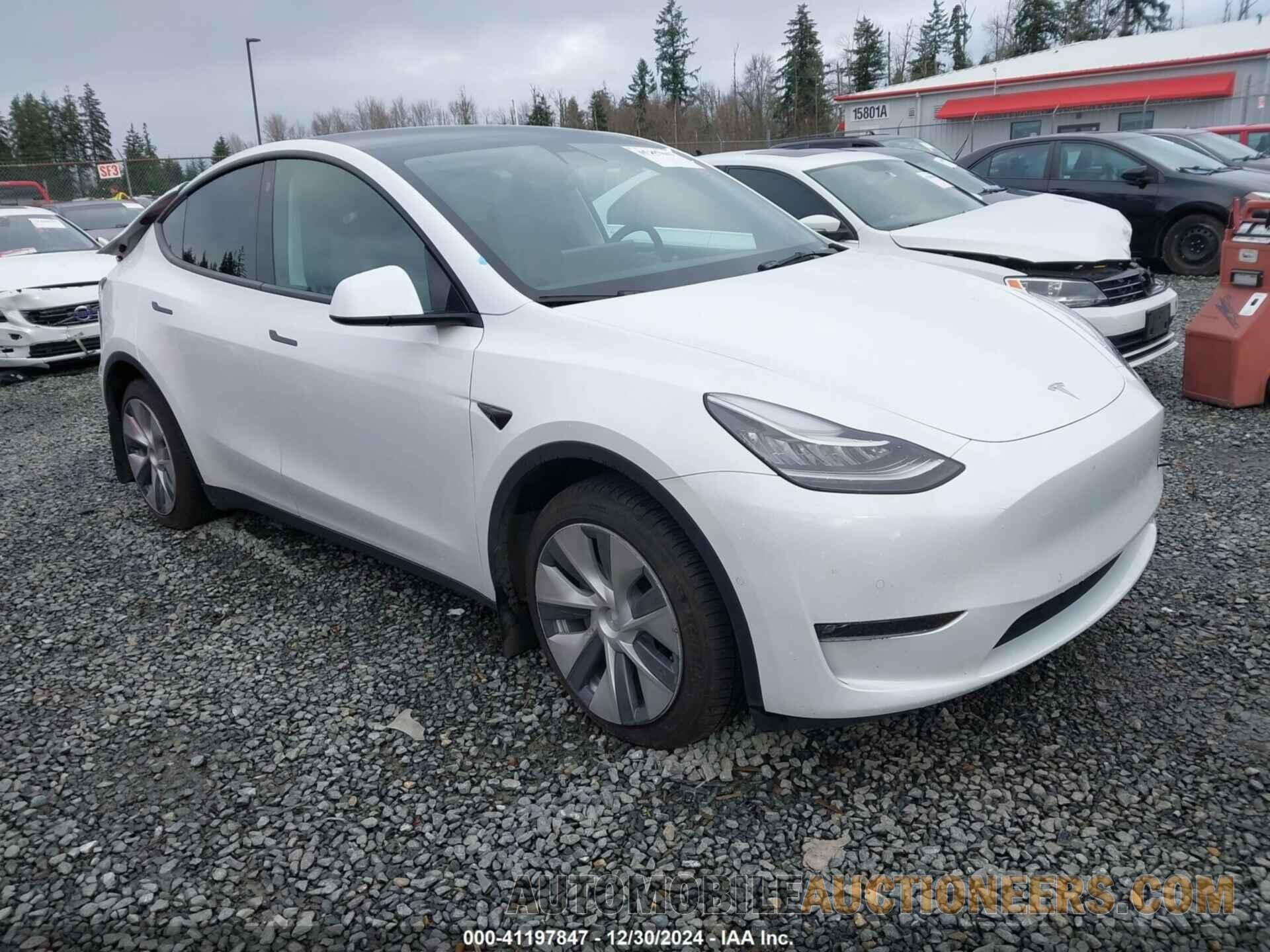 7SAYGDEE3NF428795 TESLA MODEL Y 2022