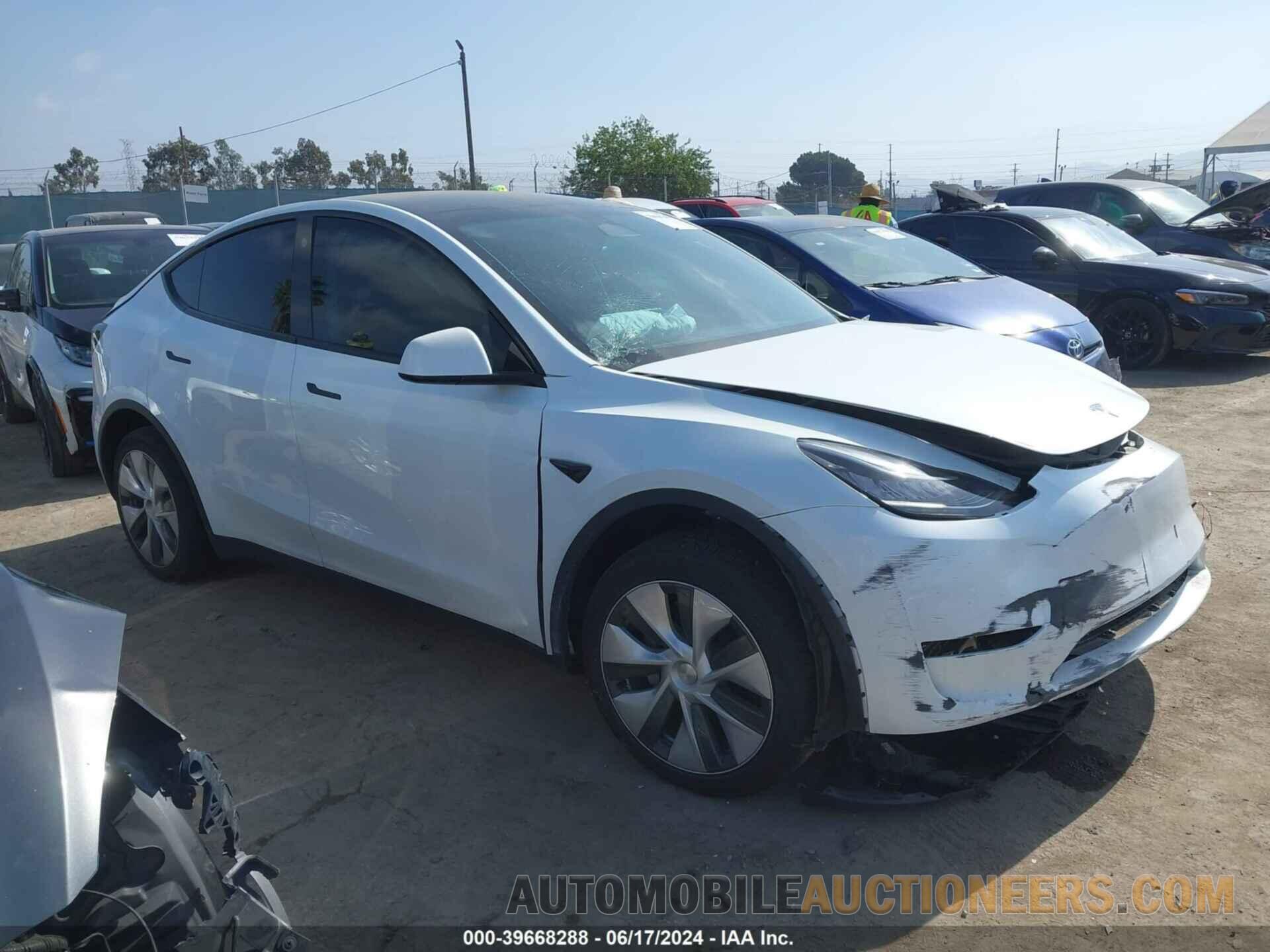 7SAYGDEE3PA067942 TESLA MODEL Y 2023