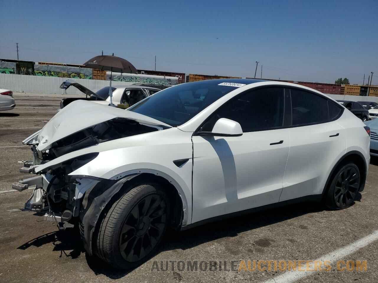 7SAYGDEE3PA070906 TESLA MODEL Y 2023