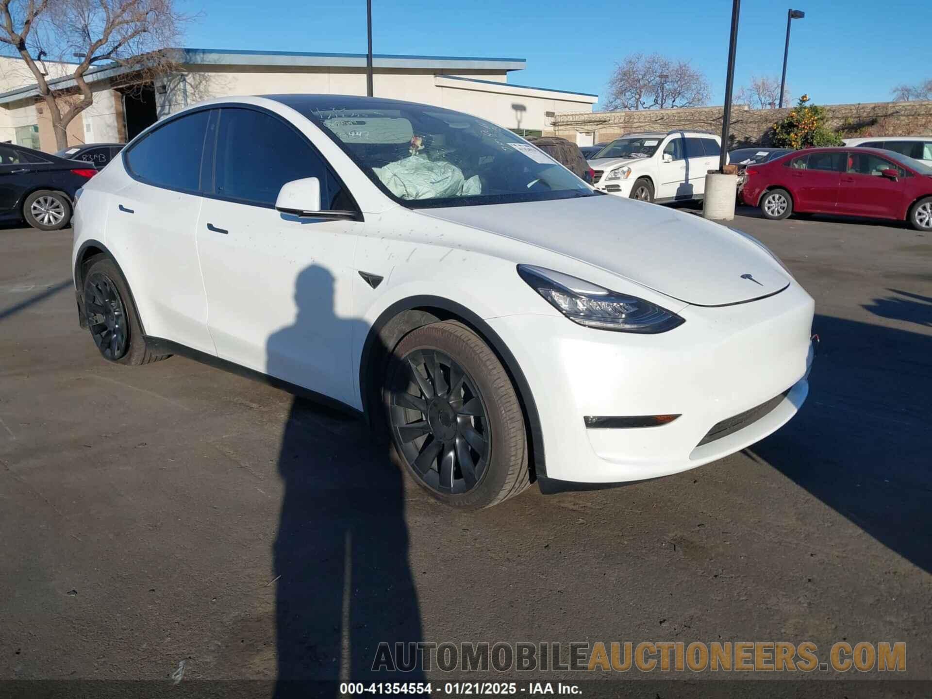 7SAYGDEE3PA080447 TESLA MODEL Y 2023