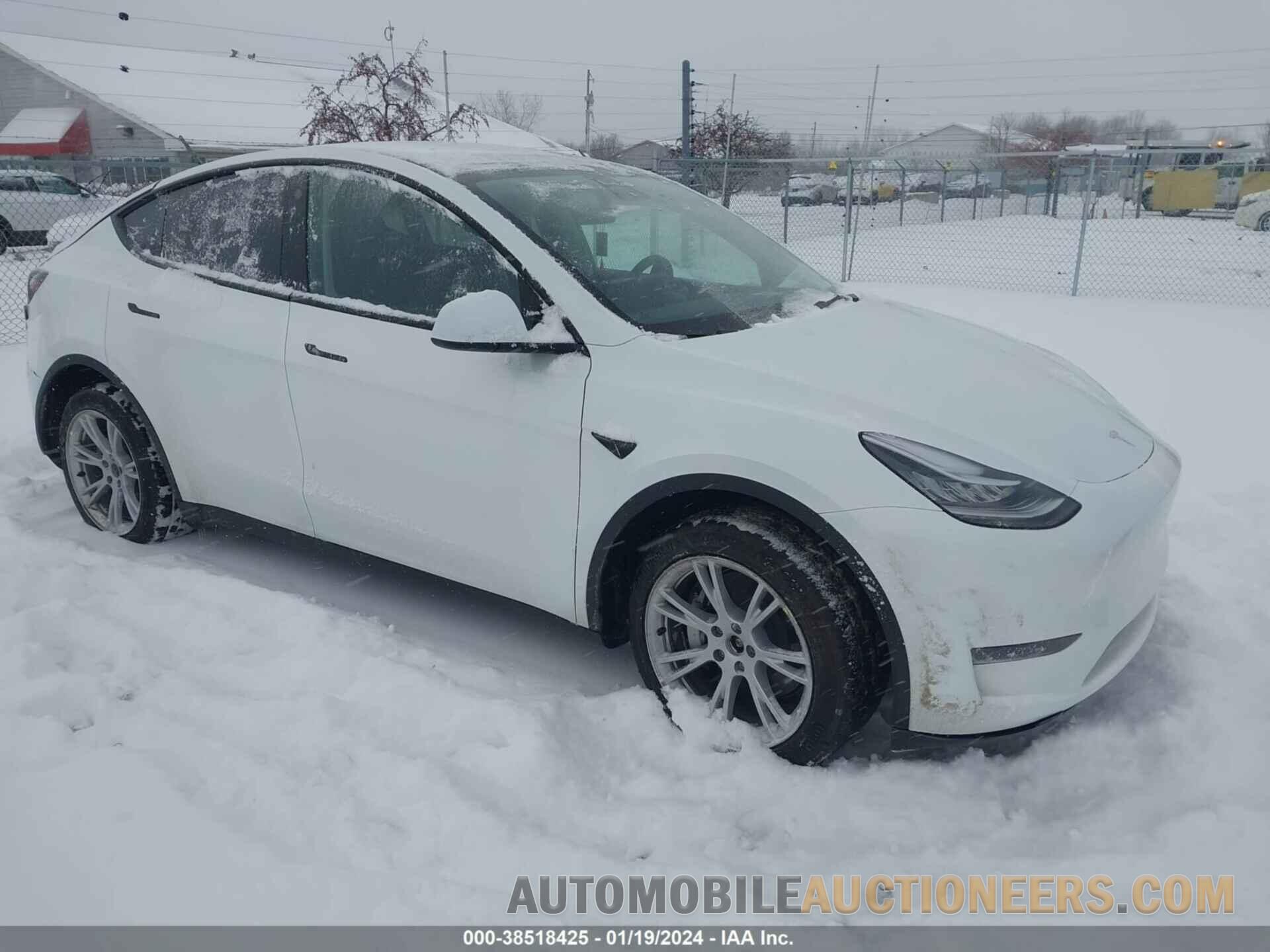 7SAYGDEE3PA083364 TESLA MODEL Y 2023