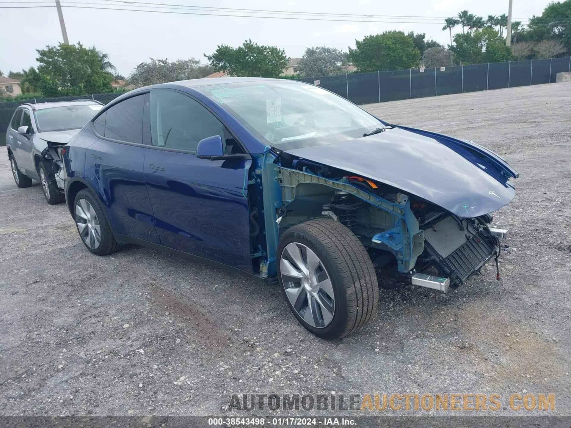 7SAYGDEE3PA092713 TESLA MODEL Y 2023