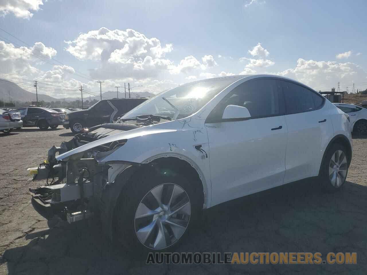 7SAYGDEE3PA108330 TESLA MODEL Y 2023