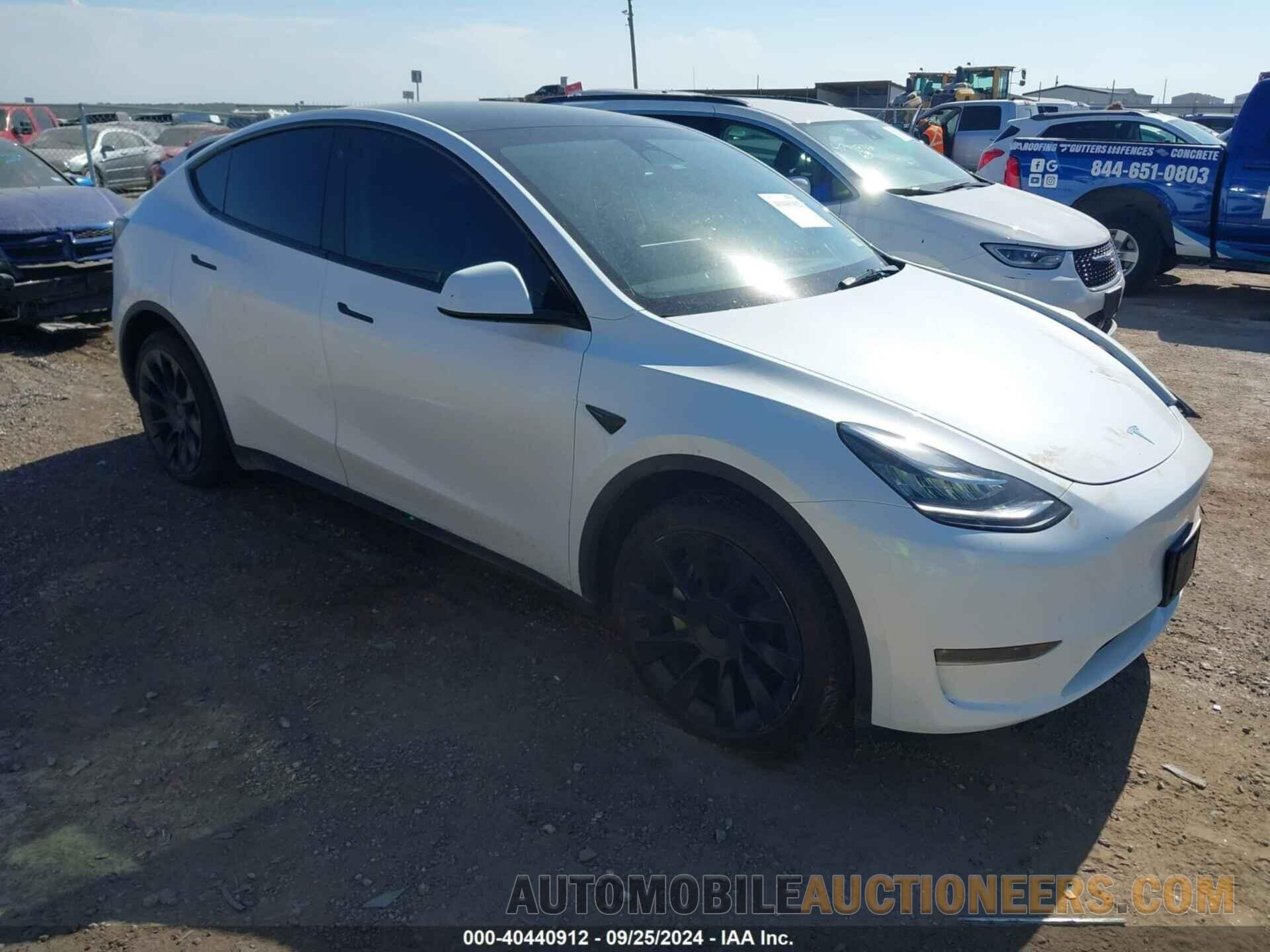 7SAYGDEE3PA117853 TESLA MODEL Y 2023