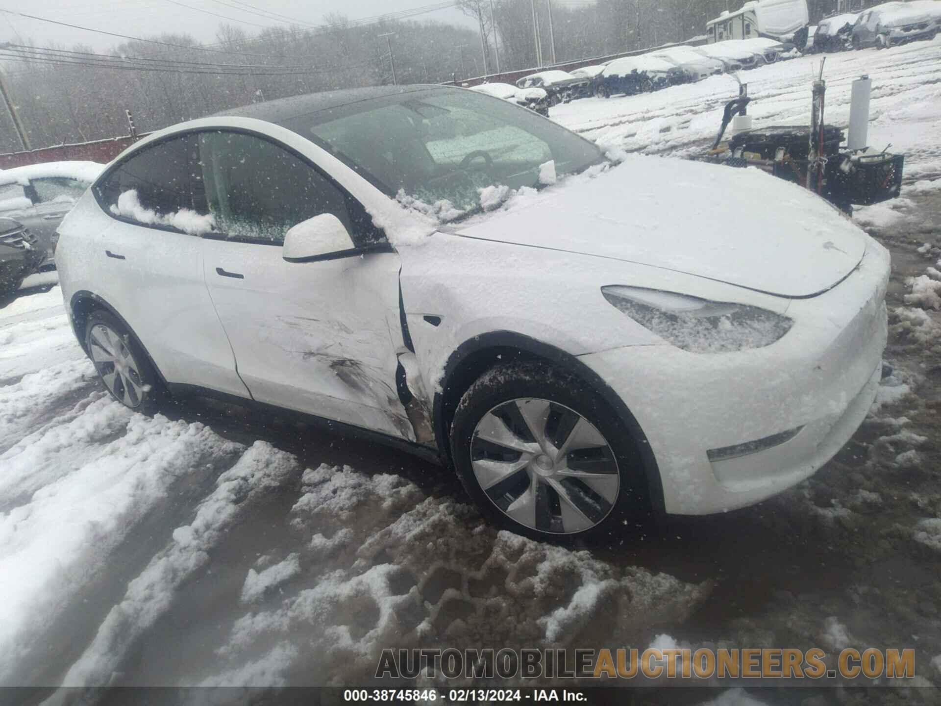 7SAYGDEE3PF684261 TESLA MODEL Y 2023