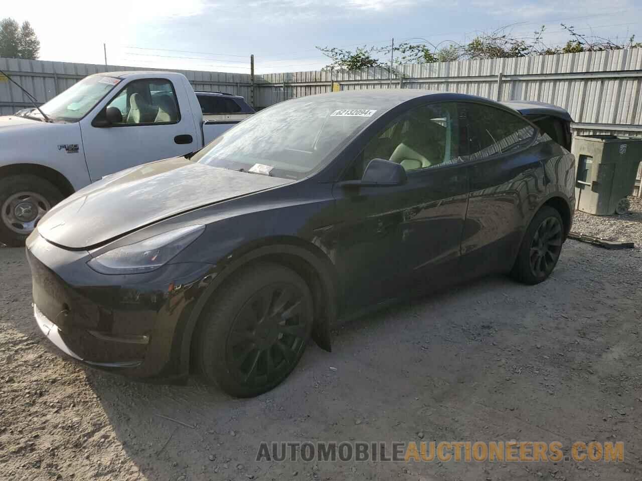 7SAYGDEE3PF703908 TESLA MODEL Y 2023