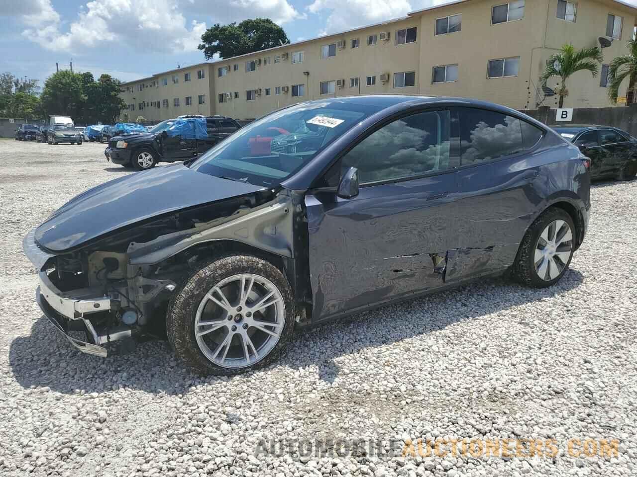 7SAYGDEE3PF788040 TESLA MODEL Y 2023