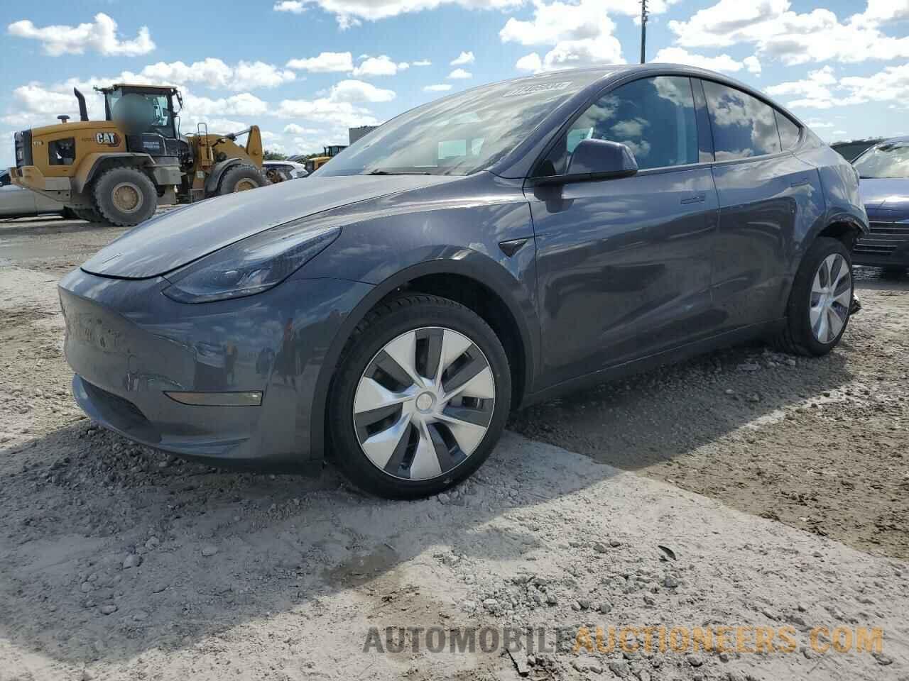 7SAYGDEE3PF865697 TESLA MODEL Y 2023