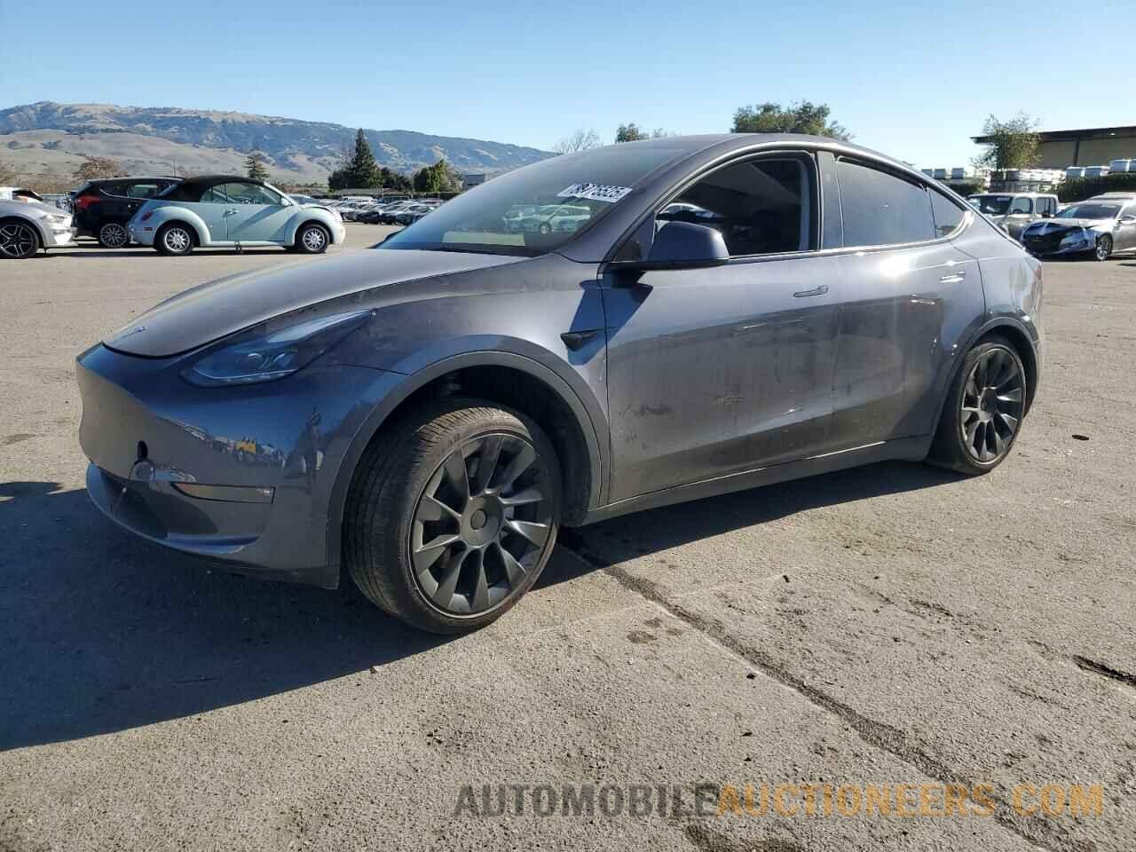 7SAYGDEE3PF980879 TESLA MODEL Y 2023