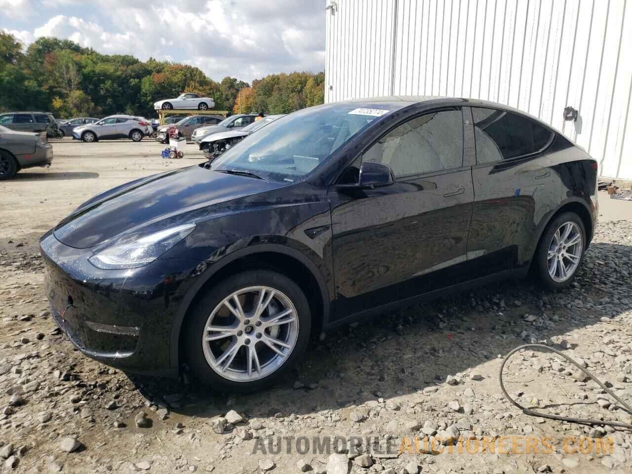 7SAYGDEE3RA227935 TESLA MODEL Y 2024