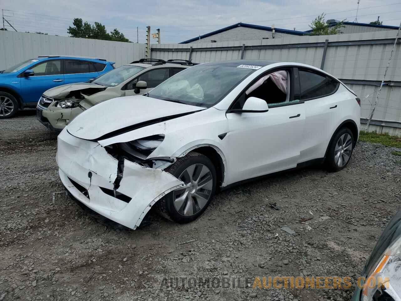 7SAYGDEE3RA262264 TESLA MODEL Y 2024