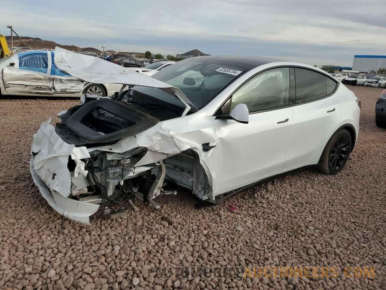 7SAYGDEE3RA291800 TESLA MODEL Y 2024