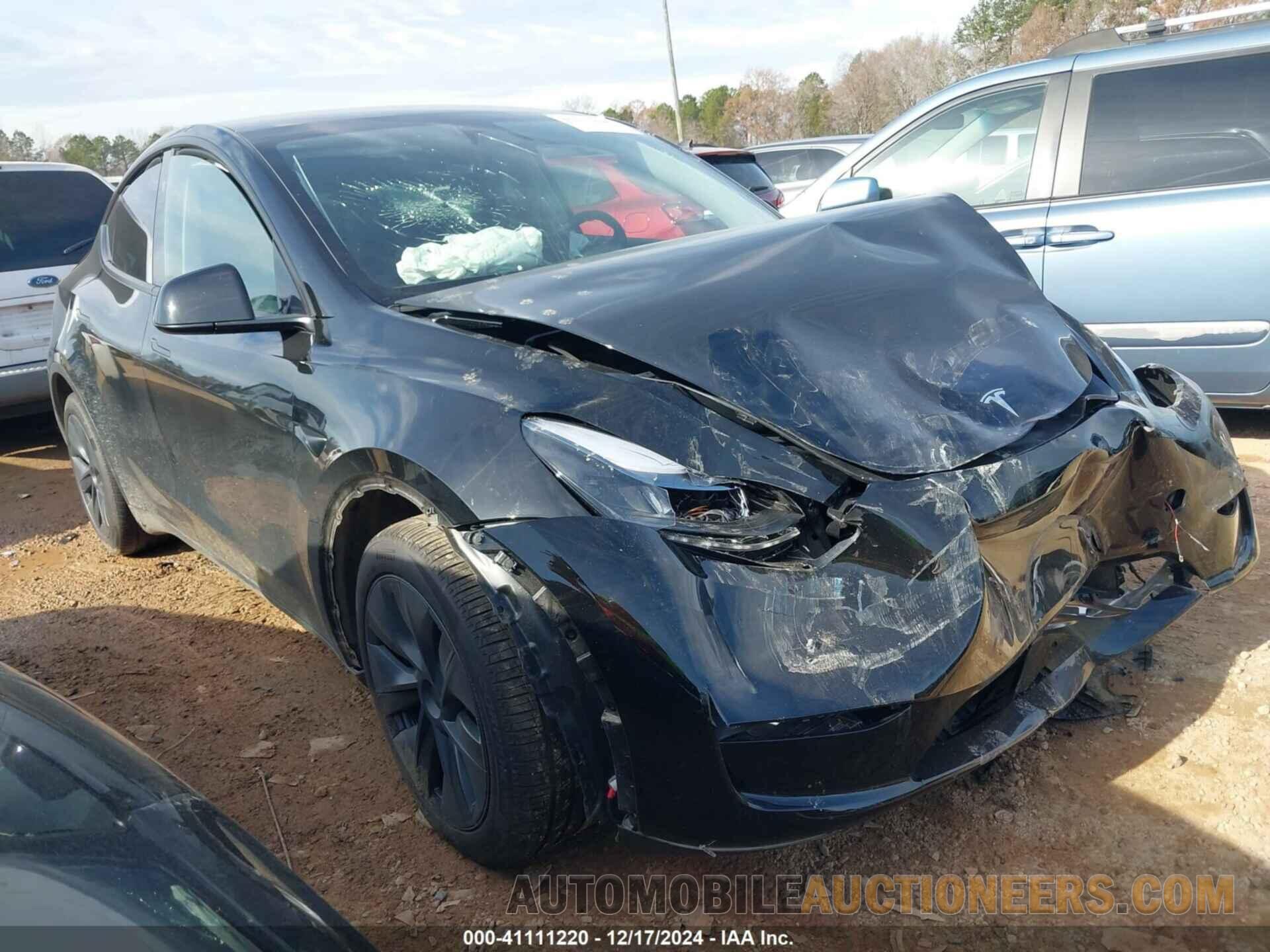 7SAYGDEE3RA329560 TESLA MODEL Y 2024