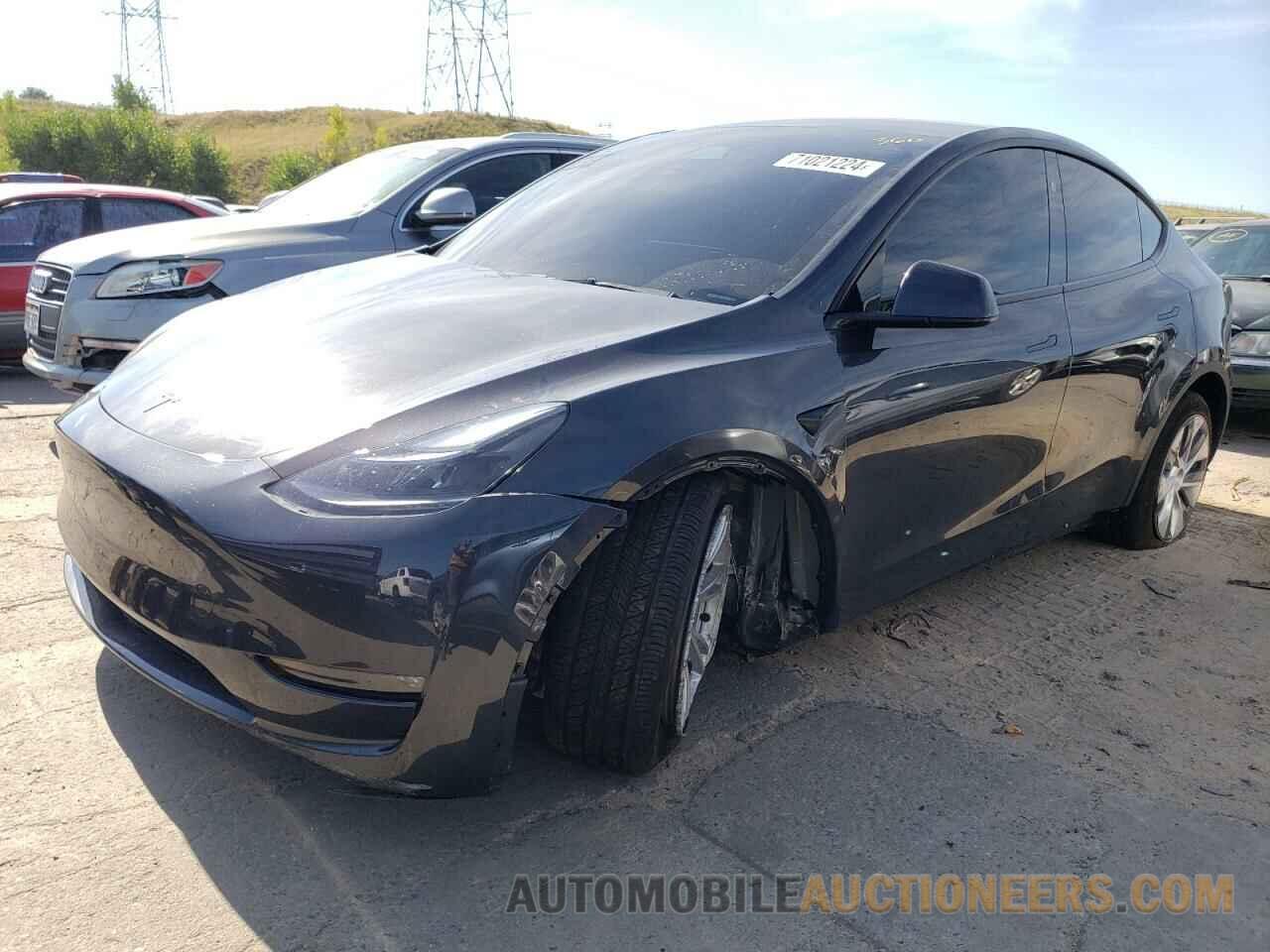 7SAYGDEE3RF075092 TESLA MODEL Y 2024