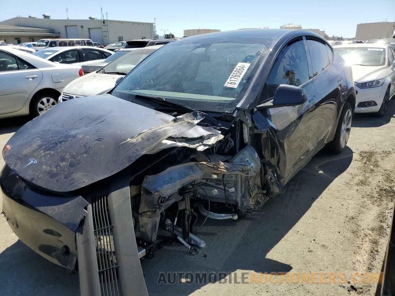 7SAYGDEE3RF080115 TESLA MODEL Y 2024