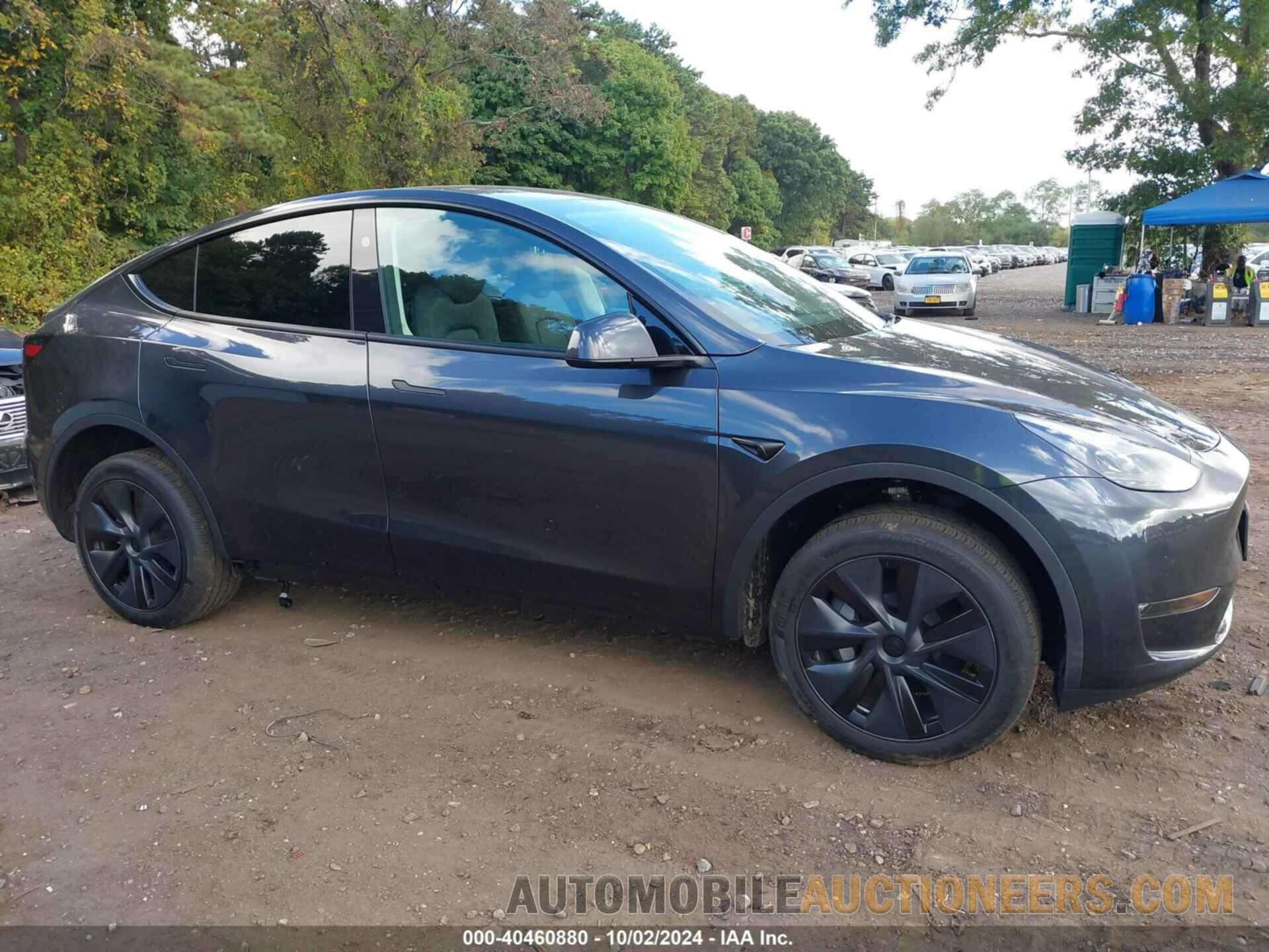 7SAYGDEE3RF152995 TESLA MODEL Y 2024