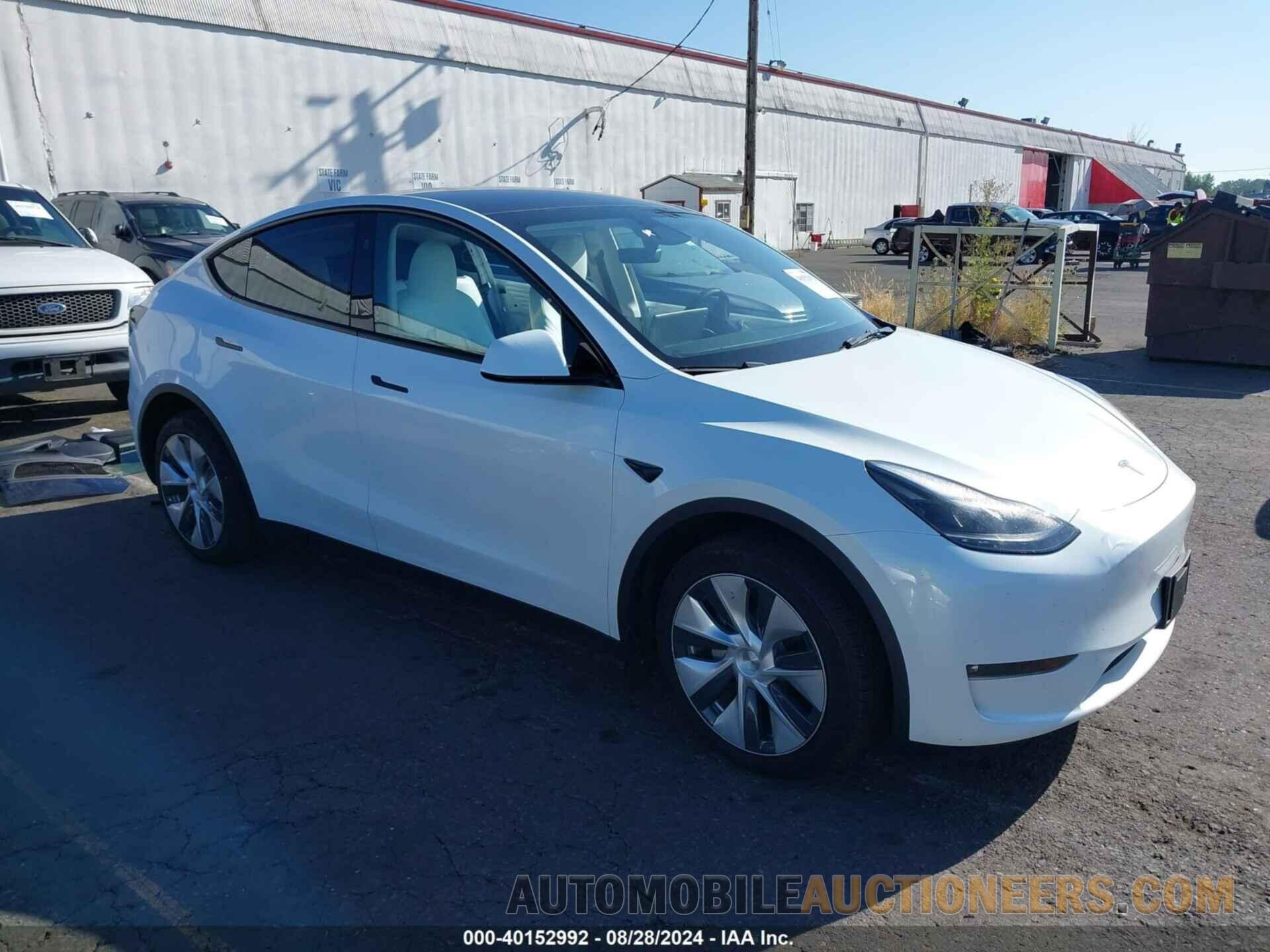 7SAYGDEE3RF982019 TESLA MODEL Y 2024