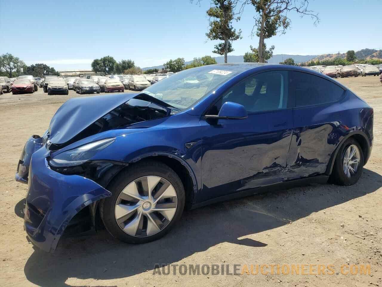 7SAYGDEE3RF987768 TESLA MODEL Y 2024