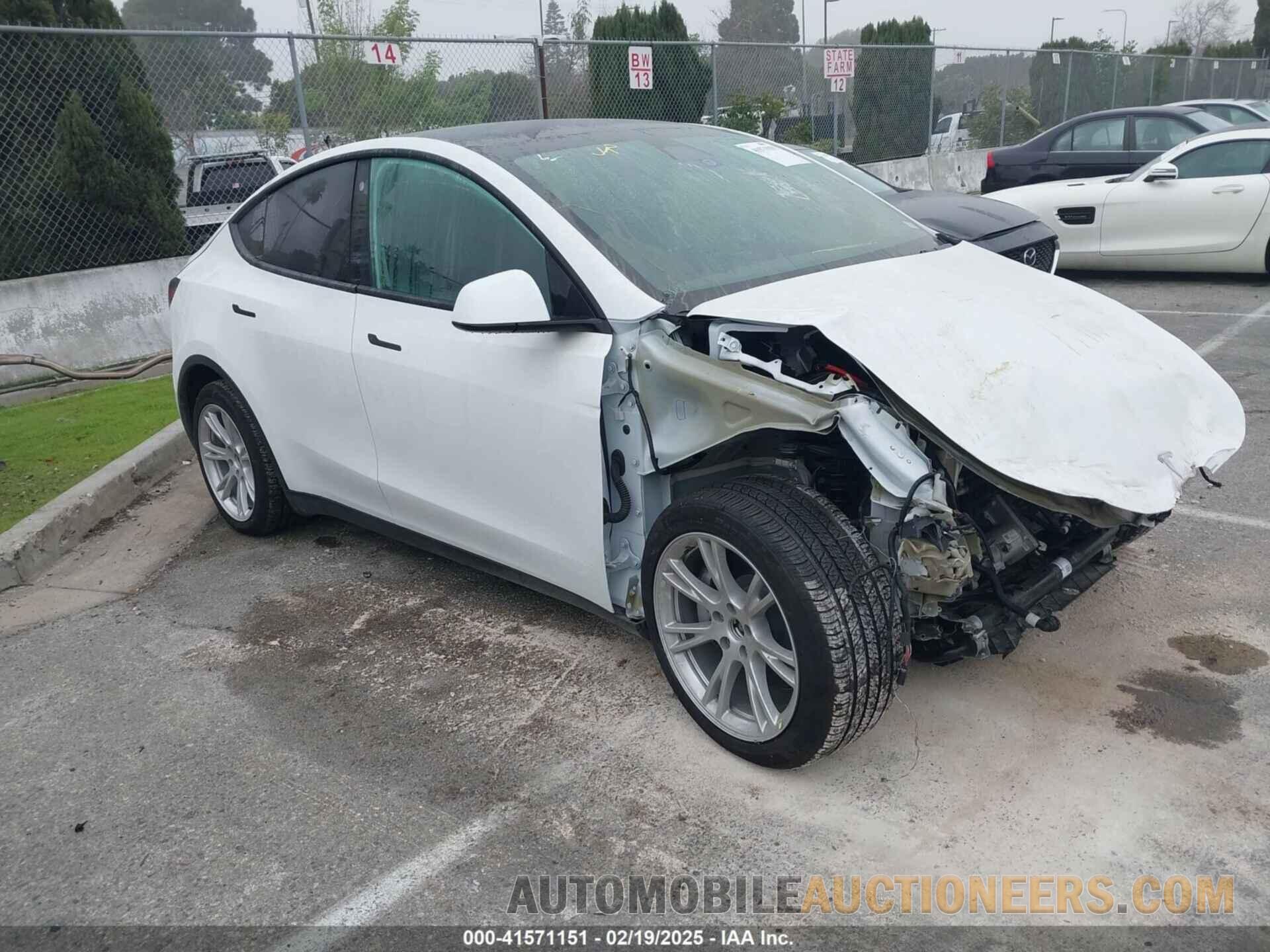 7SAYGDEE4NF315356 TESLA MODEL Y 2022