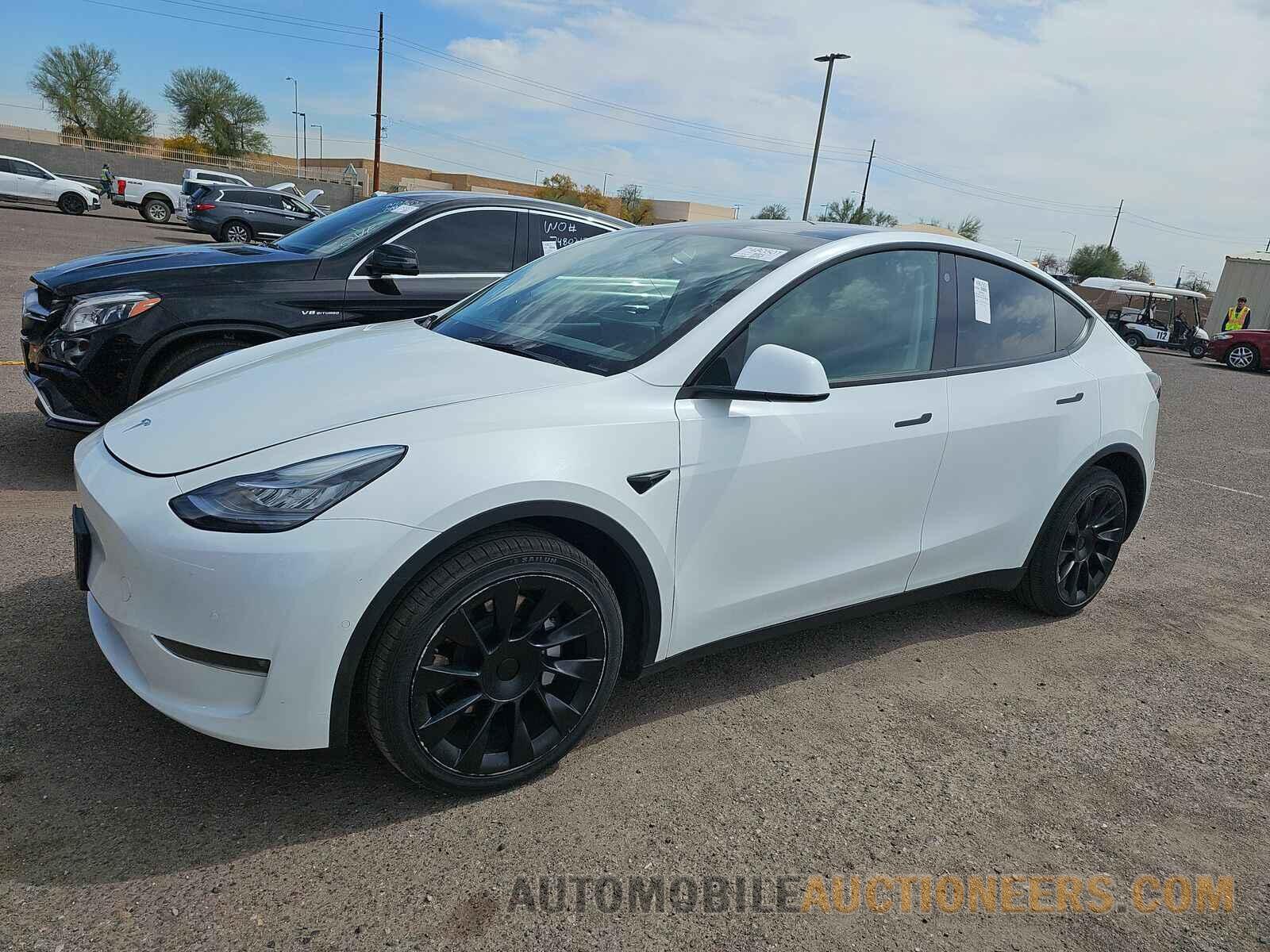 7SAYGDEE4NF385956 Tesla Mo 2022