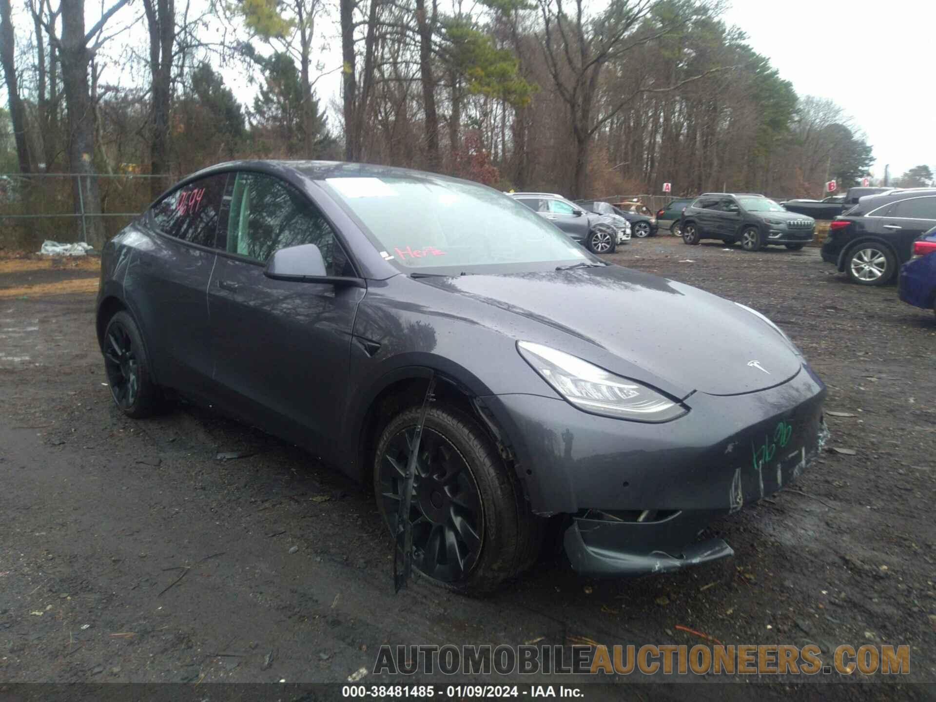 7SAYGDEE4NF386797 TESLA MODEL Y 2022