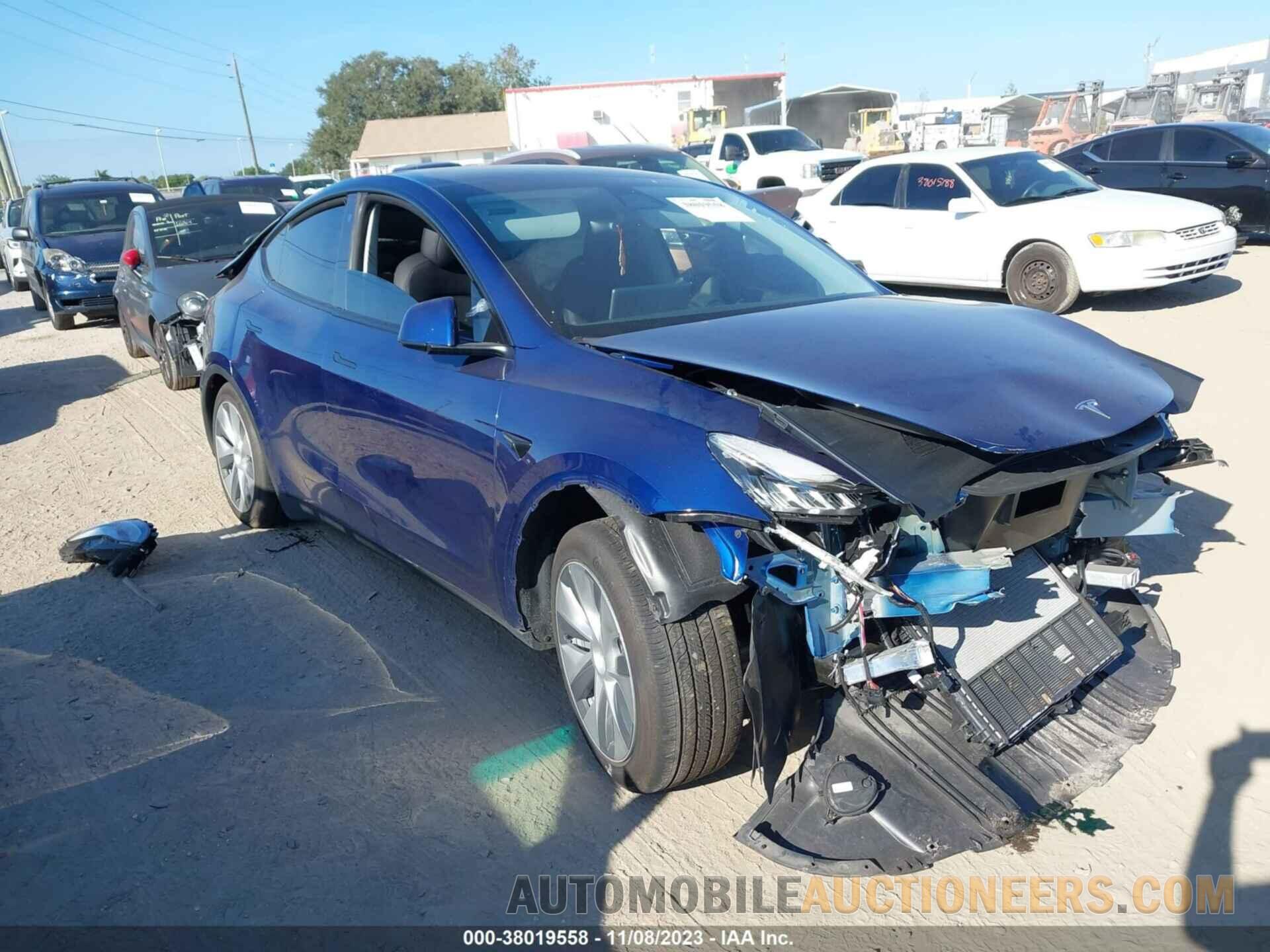 7SAYGDEE4NF427252 TESLA MODEL Y 2022