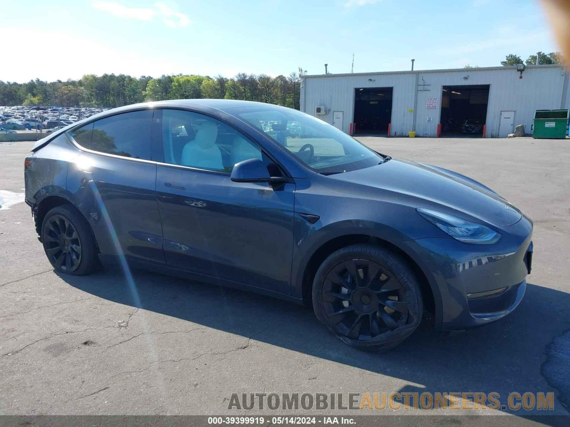 7SAYGDEE4NF436887 TESLA MODEL Y 2022