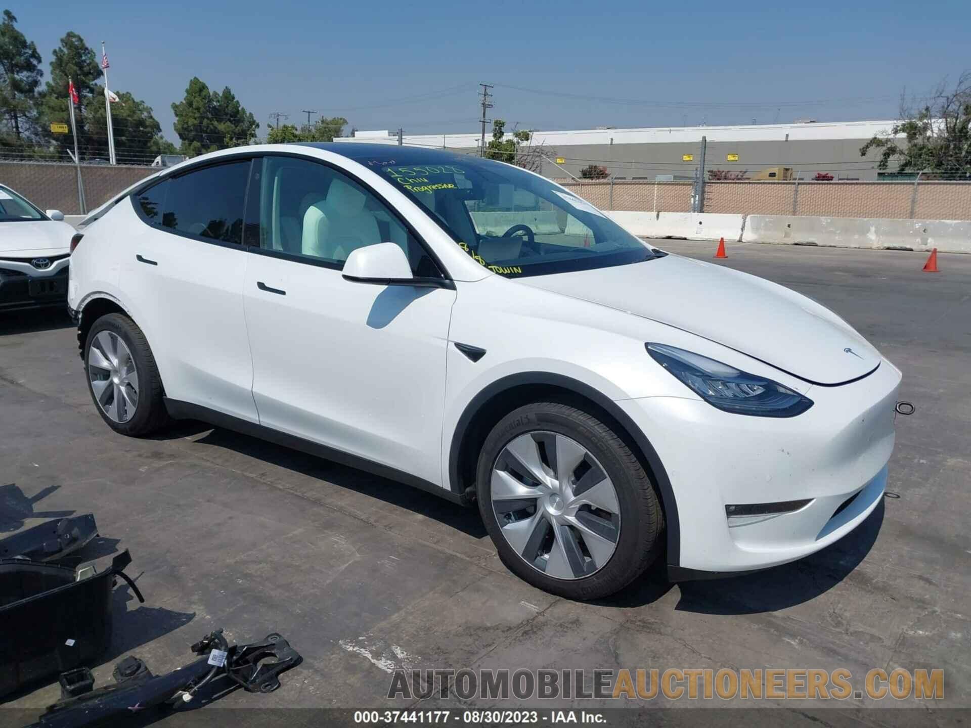 7SAYGDEE4NF443516 TESLA MODEL Y 2022