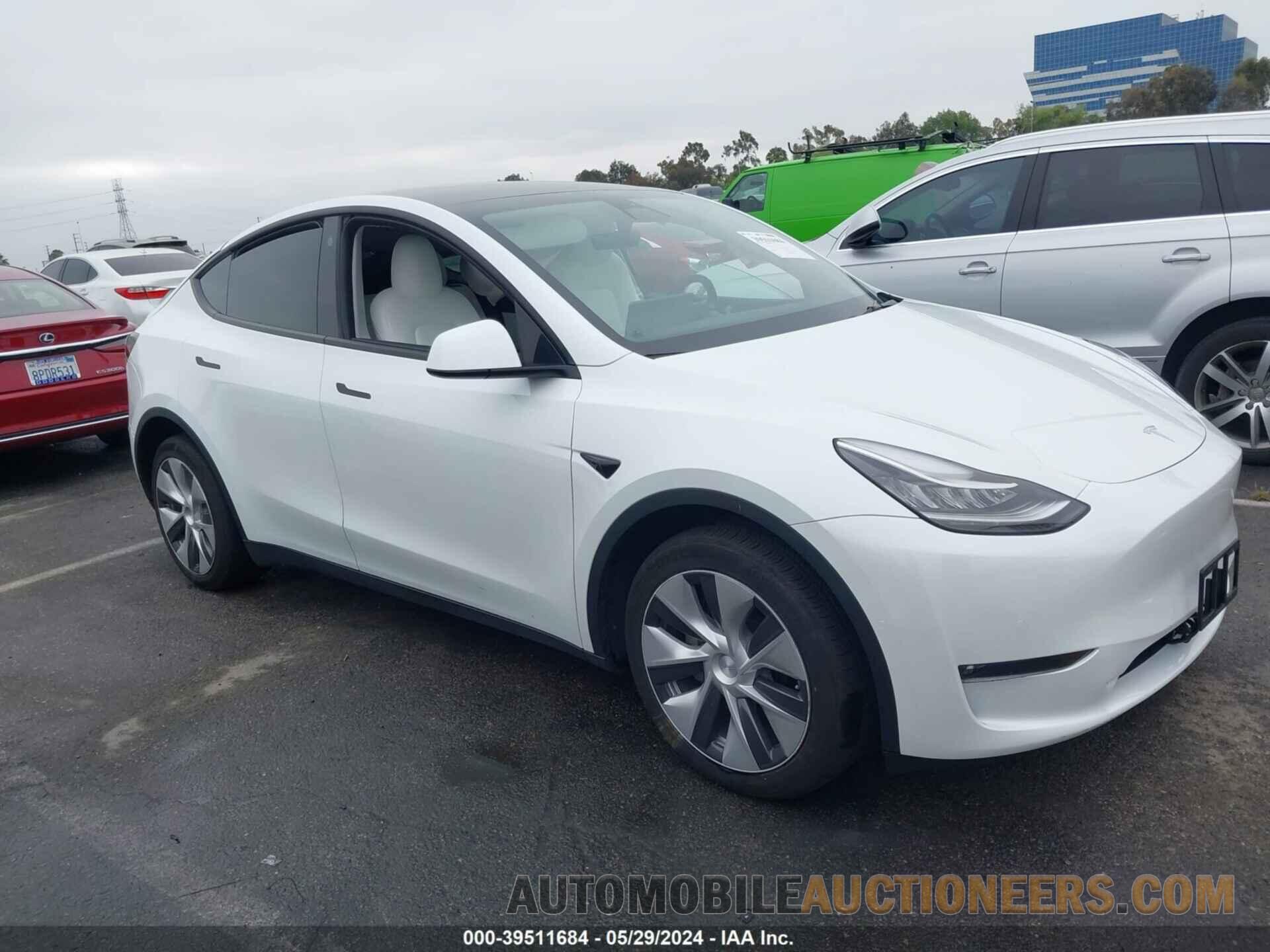 7SAYGDEE4NF513712 TESLA MODEL Y 2022