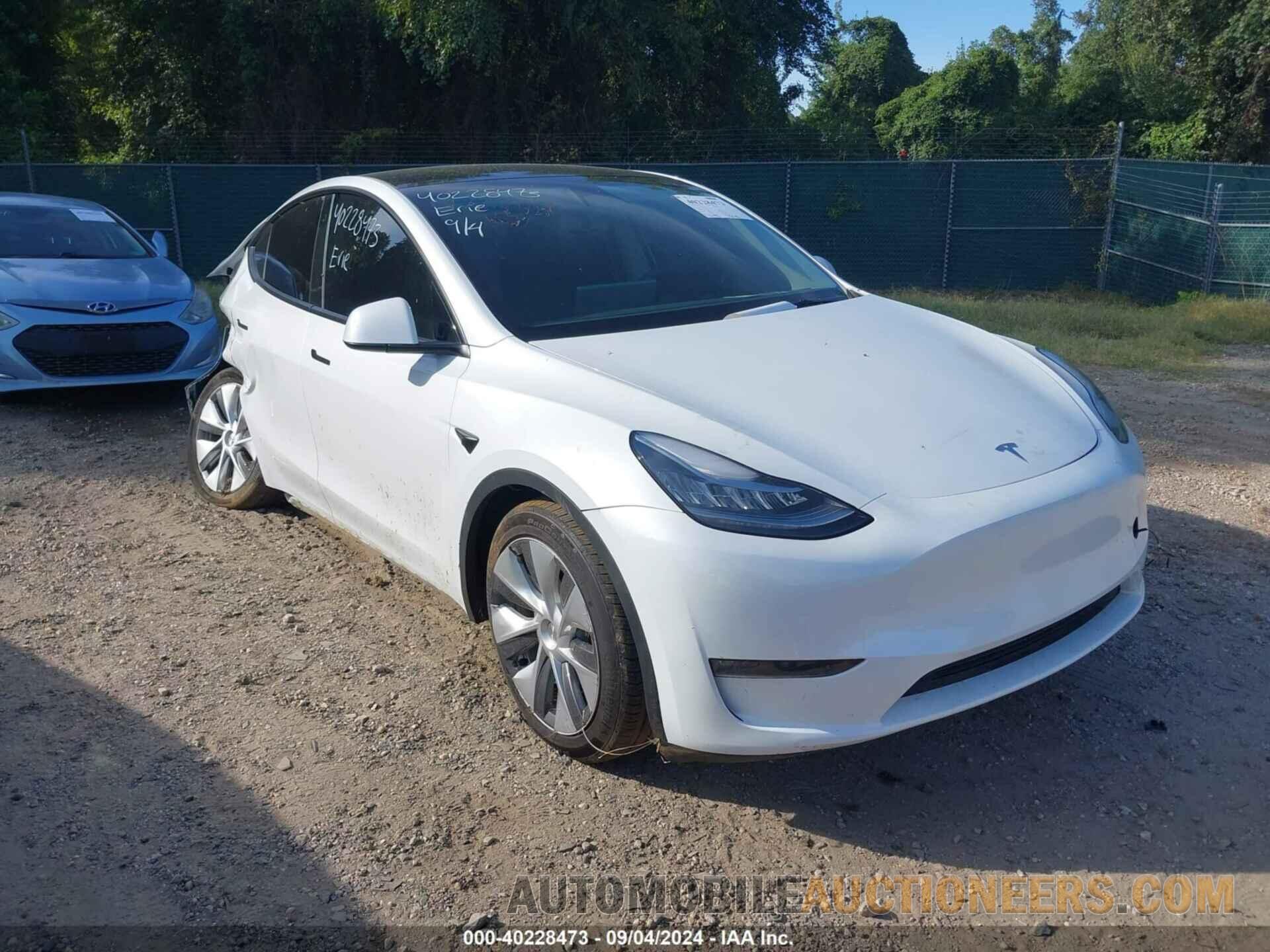 7SAYGDEE4PA042290 TESLA MODEL Y 2023