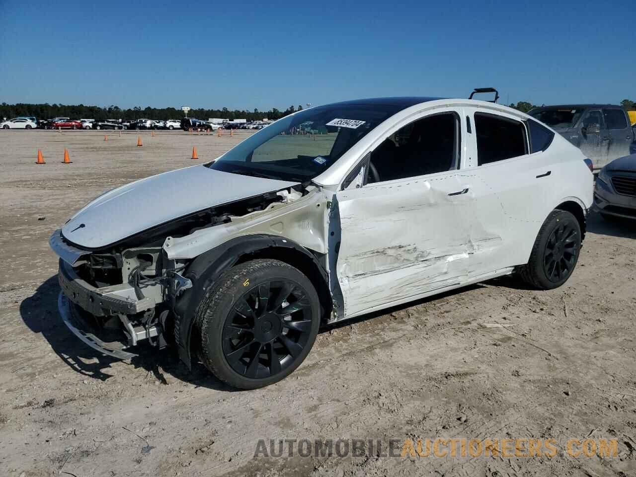 7SAYGDEE4PA071028 TESLA MODEL Y 2023