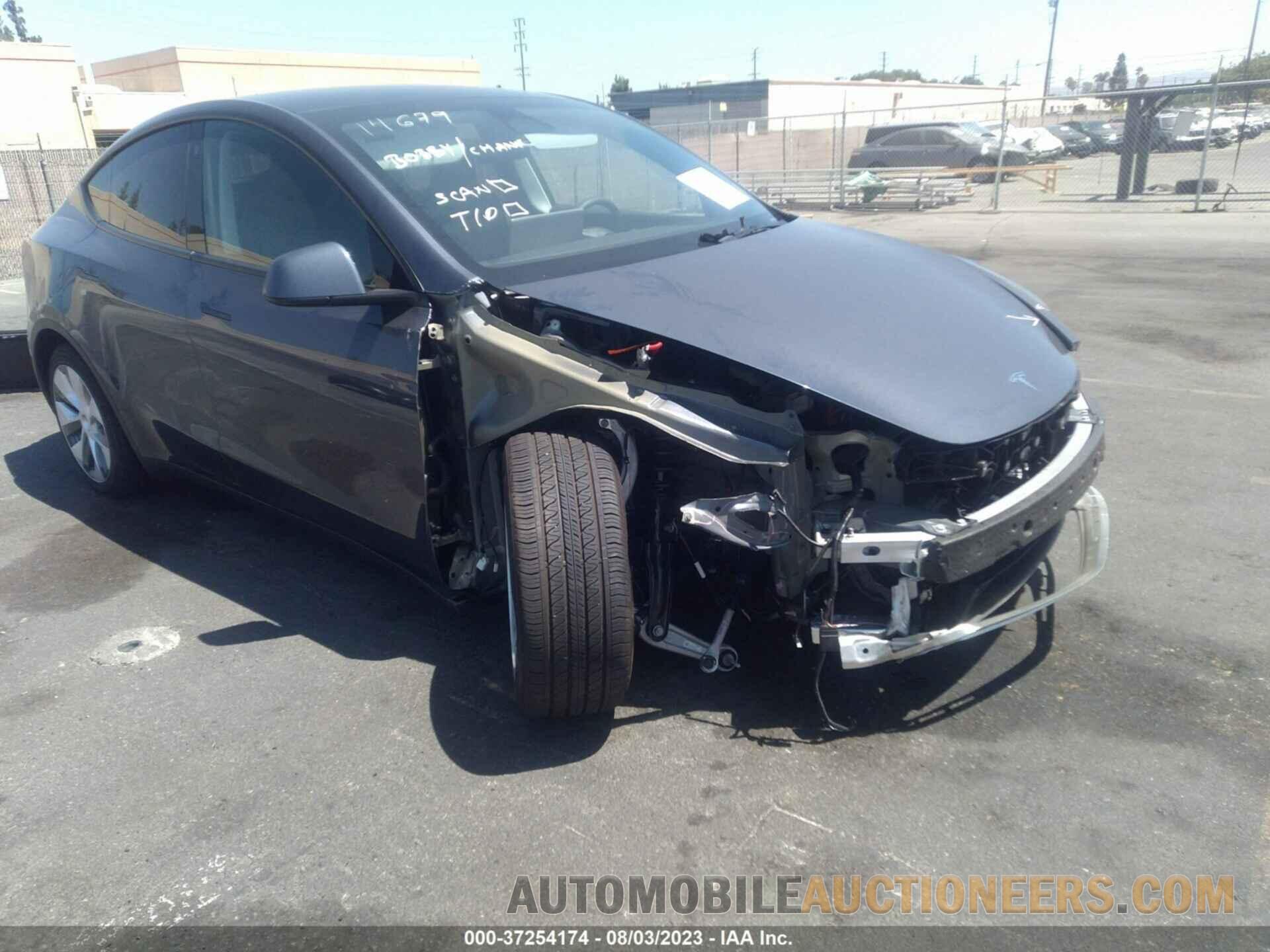 7SAYGDEE4PA073720 TESLA MODEL Y 2023