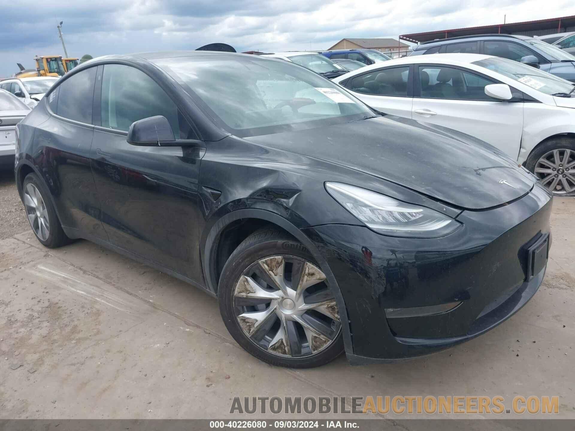 7SAYGDEE4PA086077 TESLA MODEL Y 2023