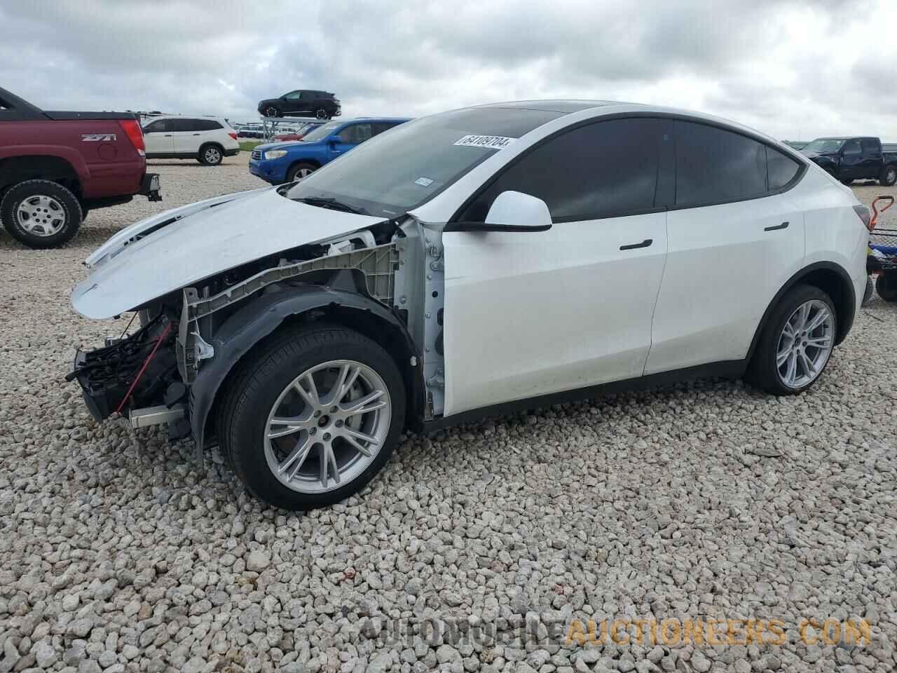 7SAYGDEE4PA093692 TESLA MODEL Y 2023