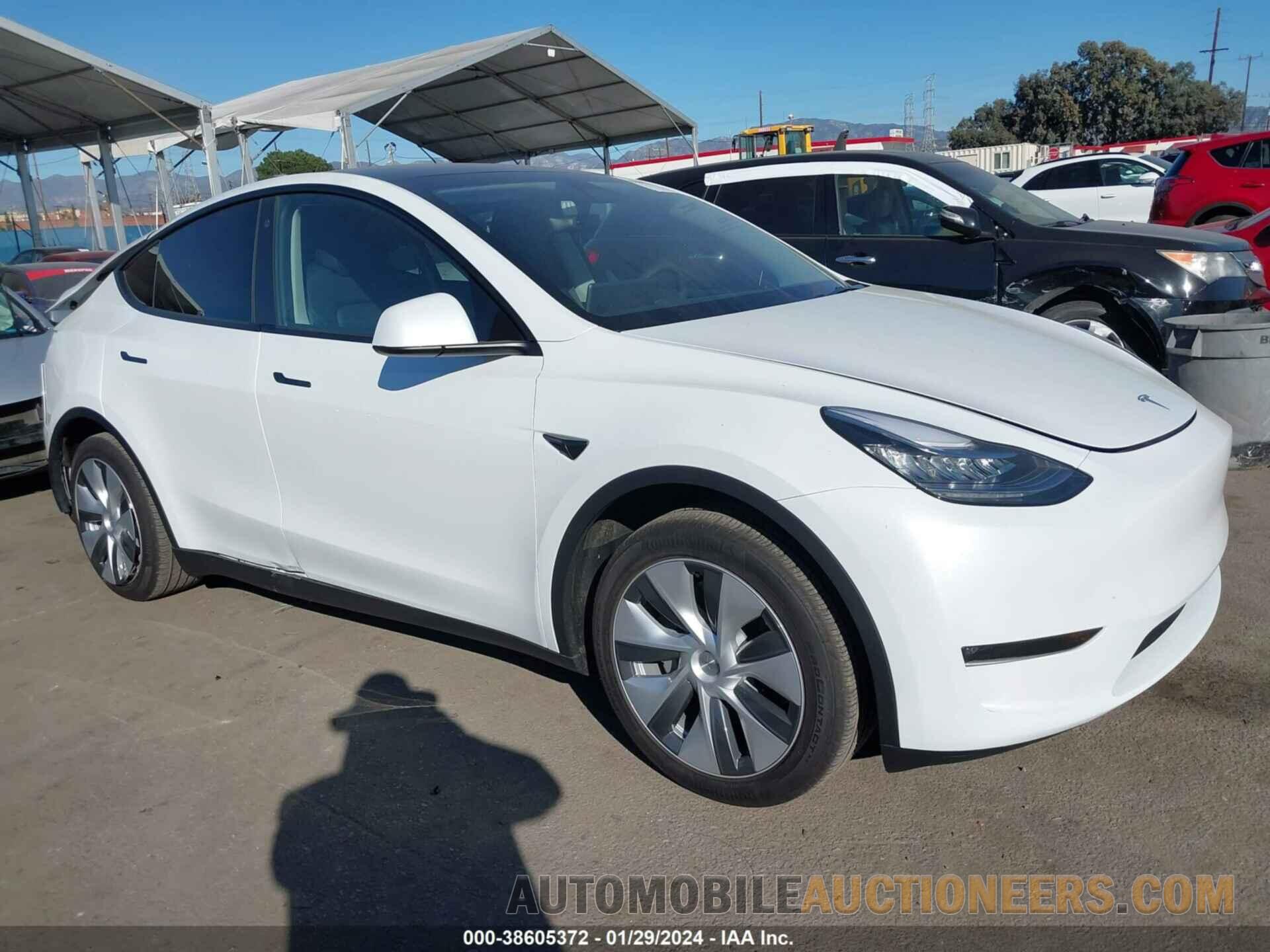 7SAYGDEE4PA104240 TESLA MODEL Y 2023