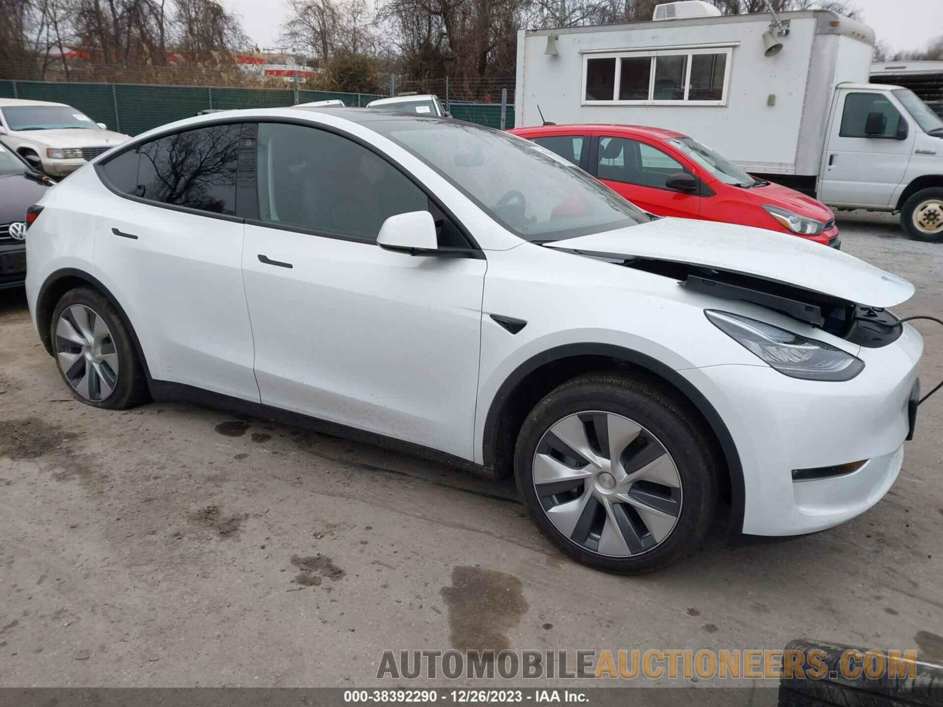 7SAYGDEE4PA105565 TESLA MODEL Y 2023