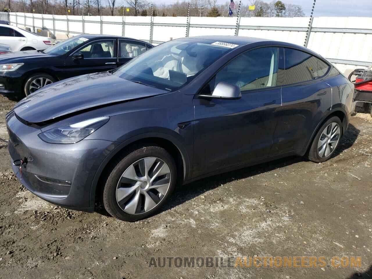 7SAYGDEE4PA165085 TESLA MODEL Y 2023