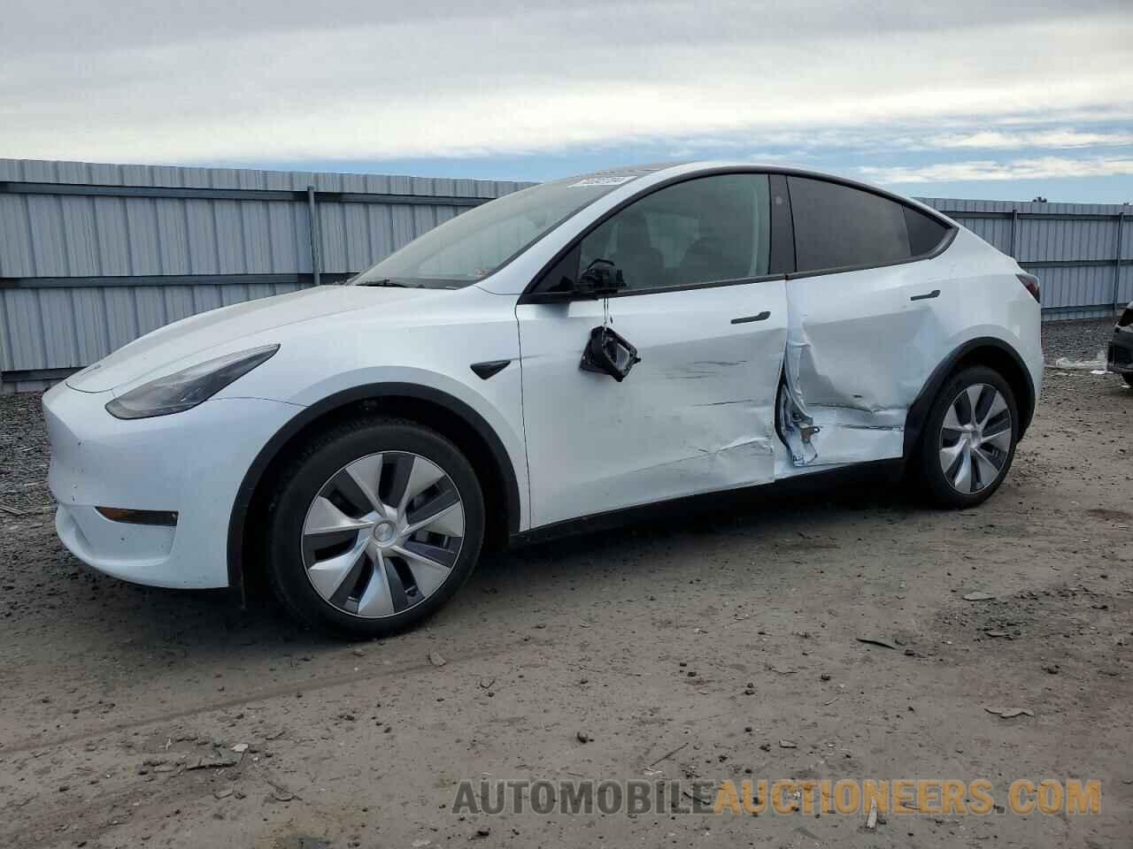 7SAYGDEE4PA179844 TESLA MODEL Y 2023