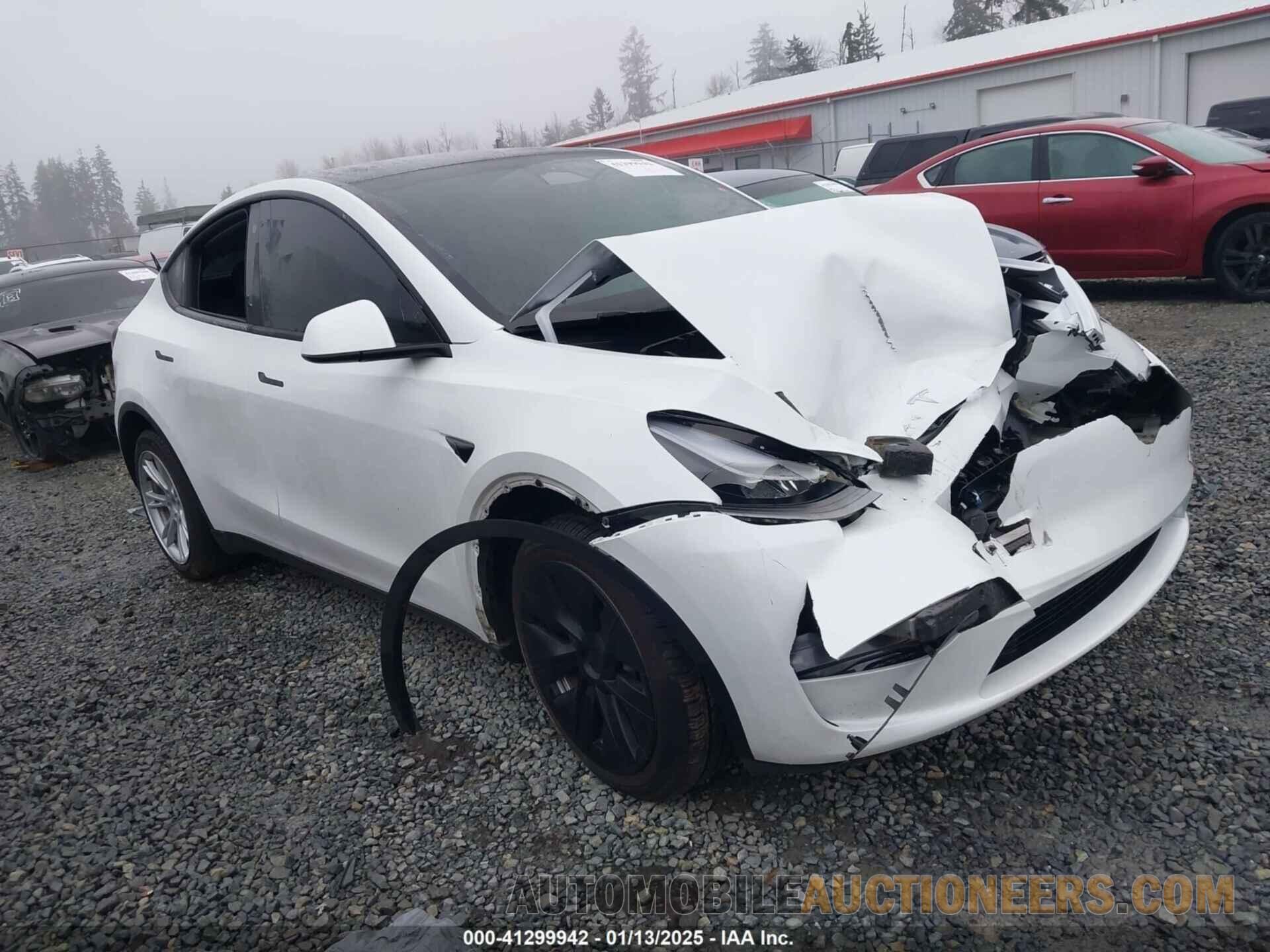 7SAYGDEE4PF608614 TESLA MODEL Y 2023