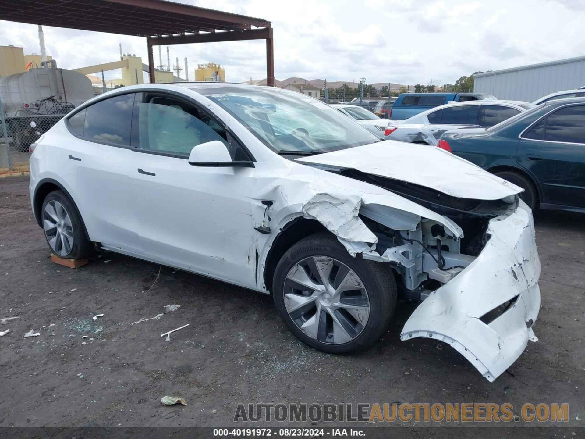 7SAYGDEE4PF623534 TESLA MODEL Y 2023