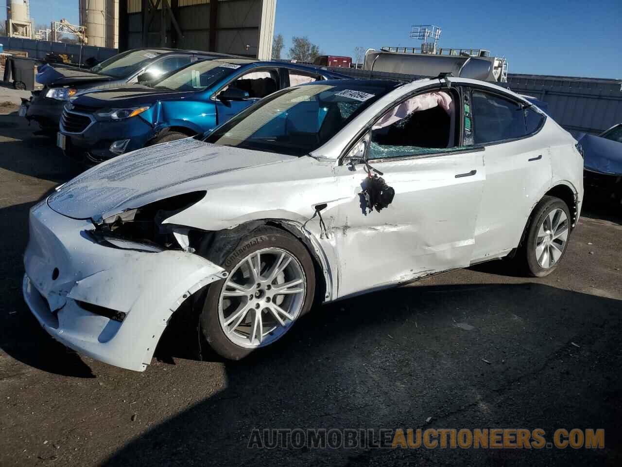 7SAYGDEE4PF687170 TESLA MODEL Y 2023