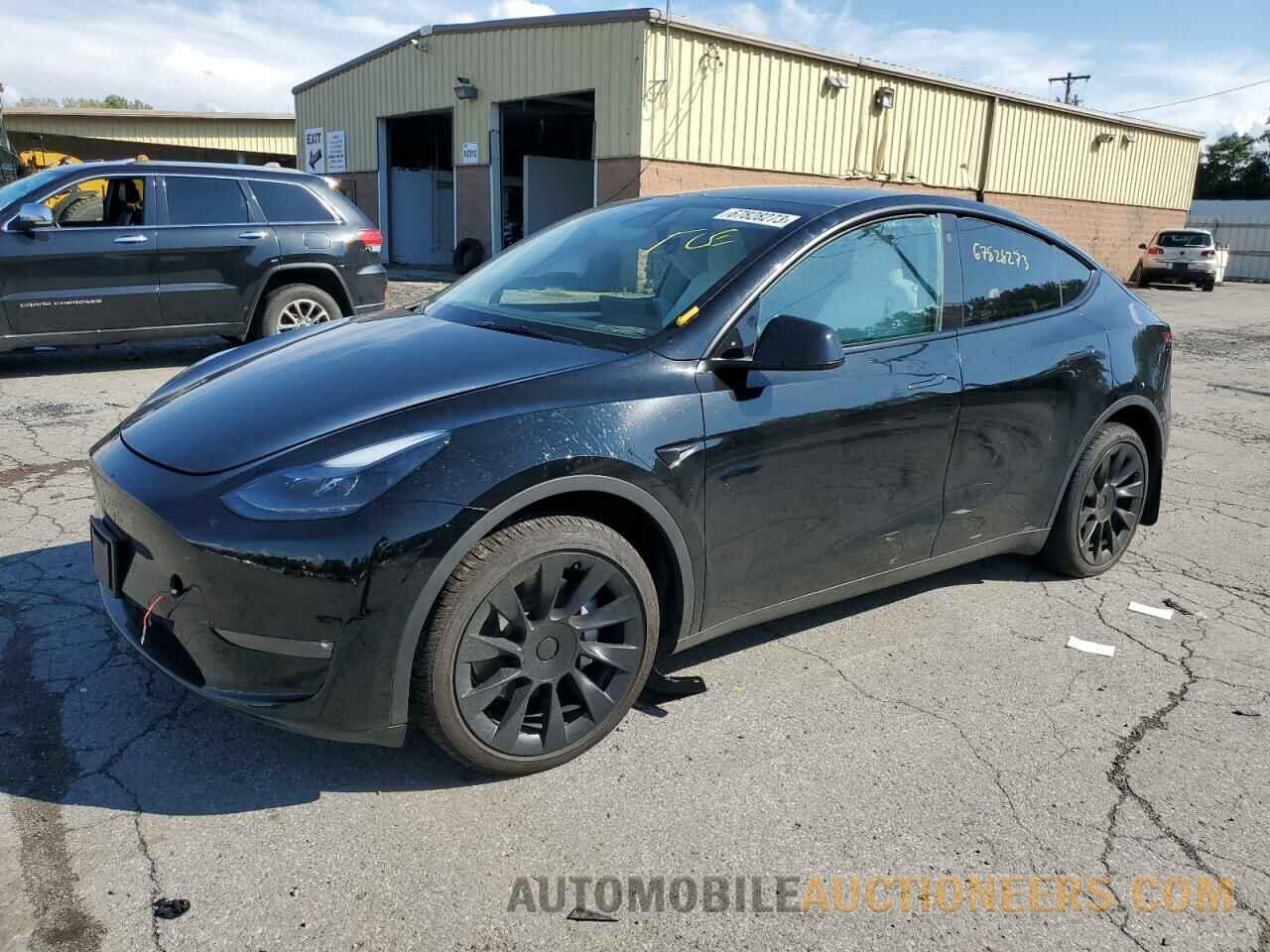 7SAYGDEE4PF698606 TESLA MODEL Y 2023