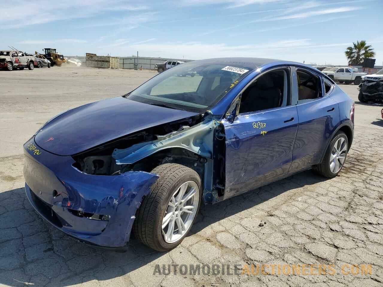 7SAYGDEE4PF704520 TESLA MODEL Y 2023