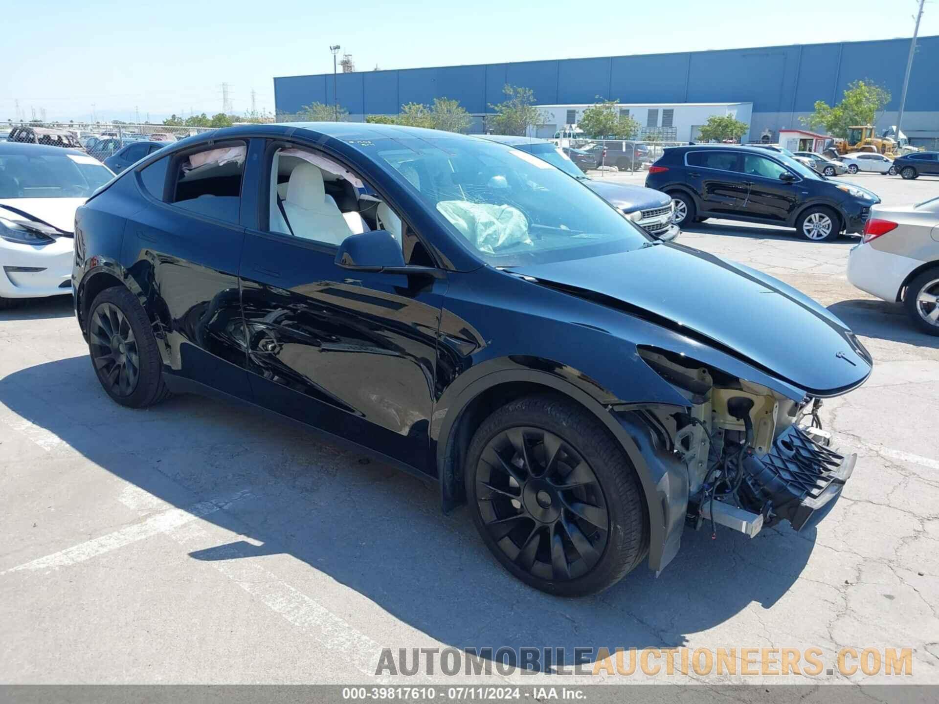 7SAYGDEE4PF753832 TESLA MODEL Y 2023