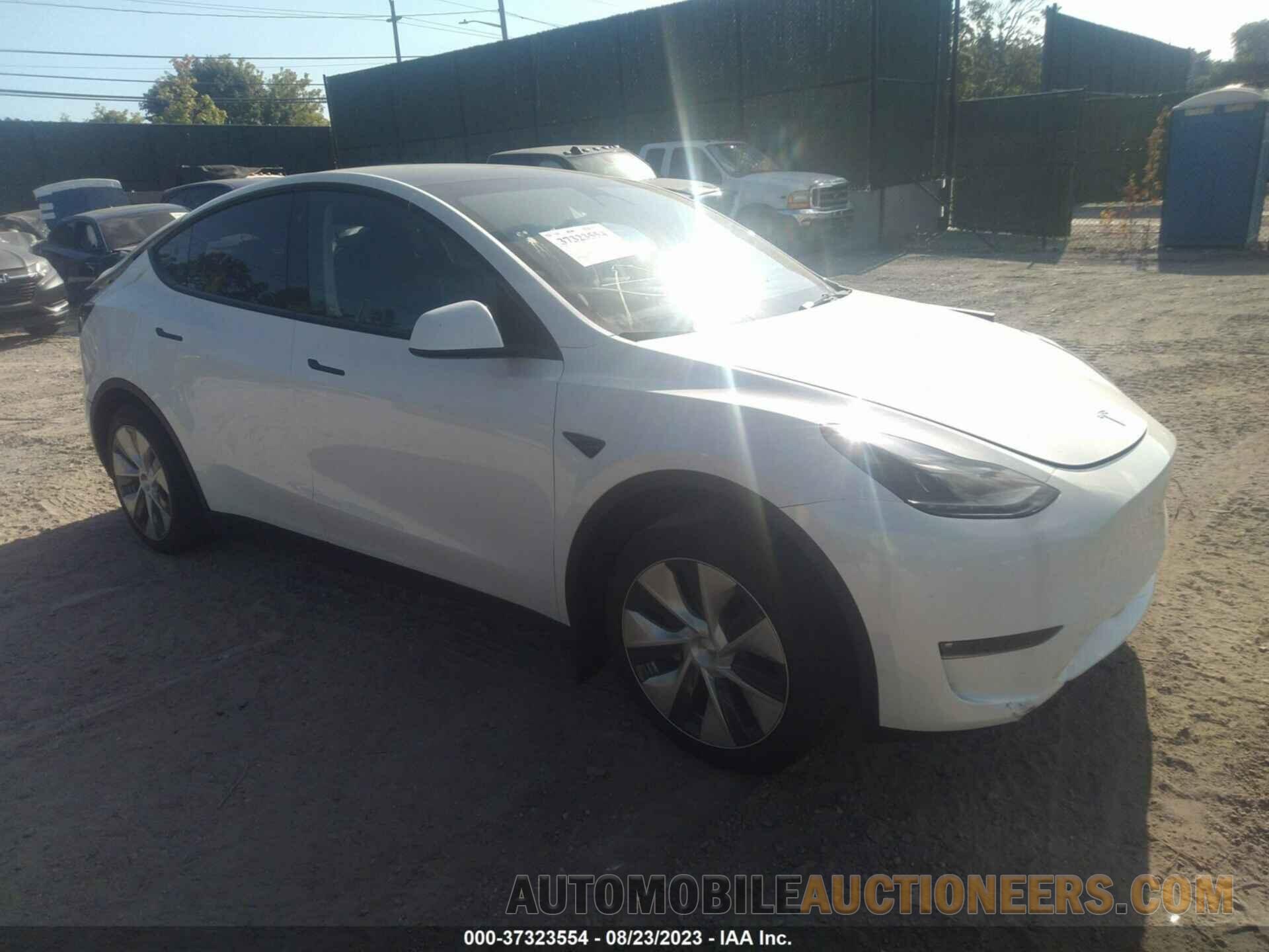 7SAYGDEE4PF755564 TESLA MODEL Y 2023