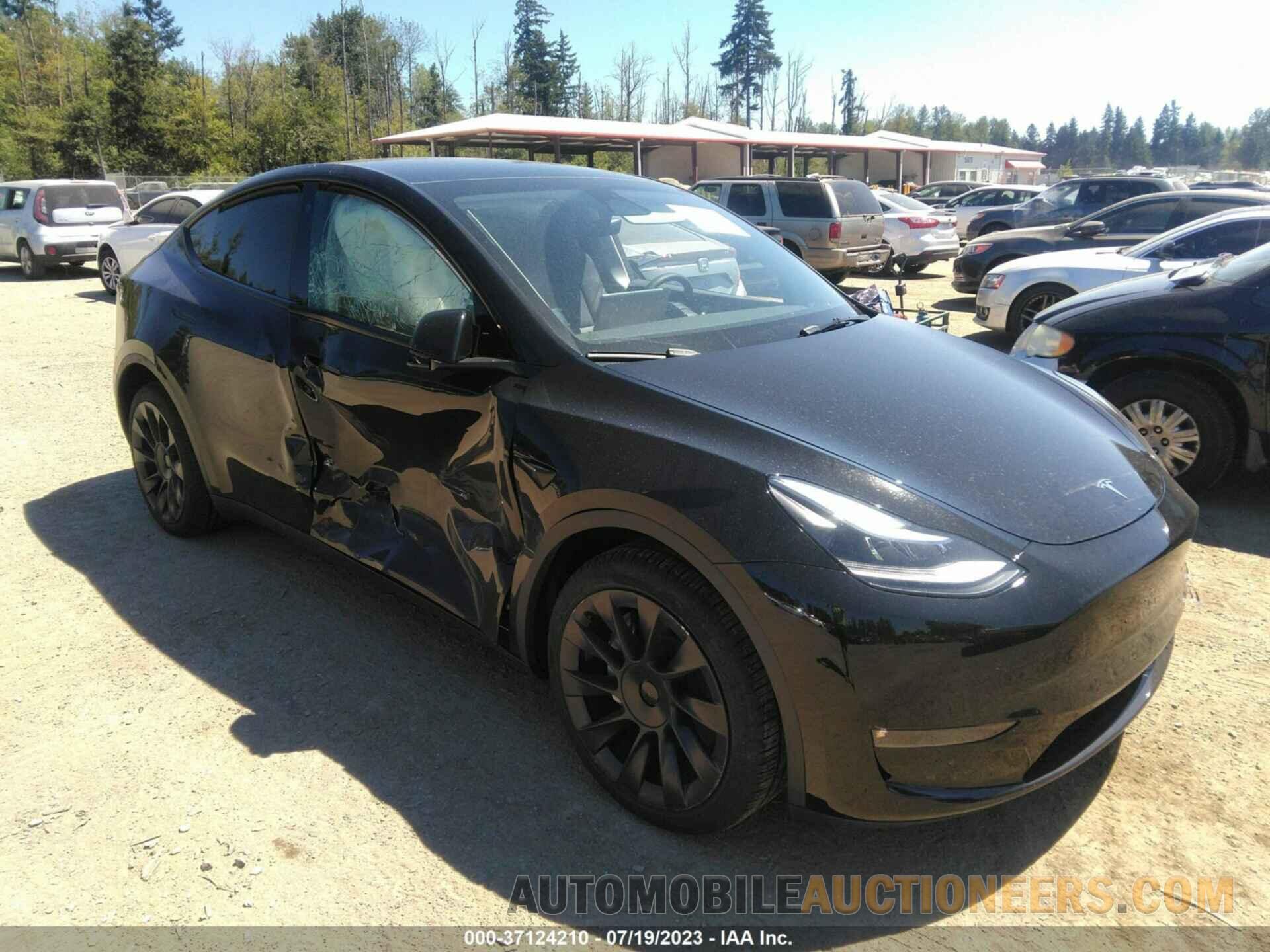 7SAYGDEE4PF765883 TESLA MODEL Y 2023